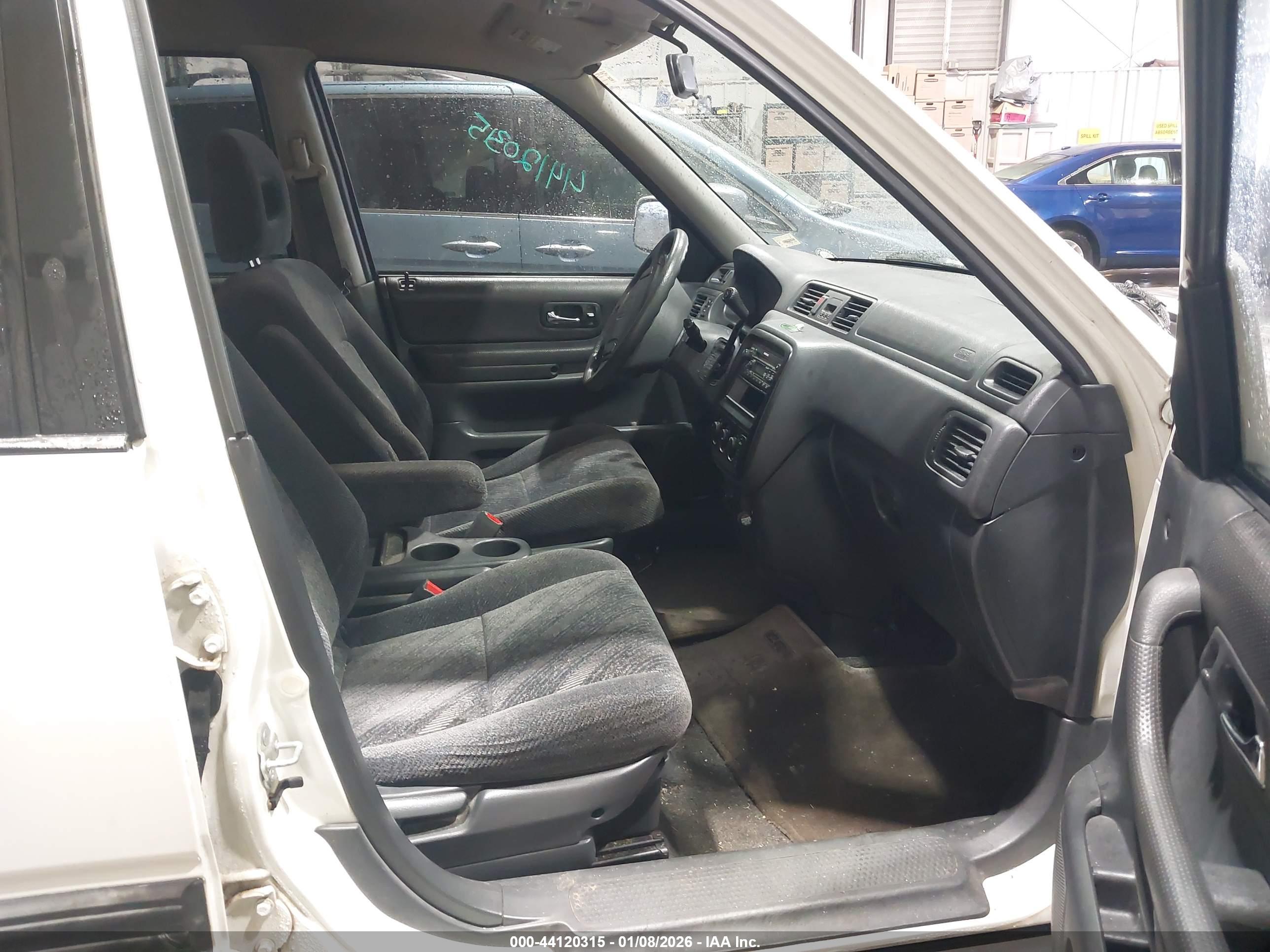HONDA CR-V image 5