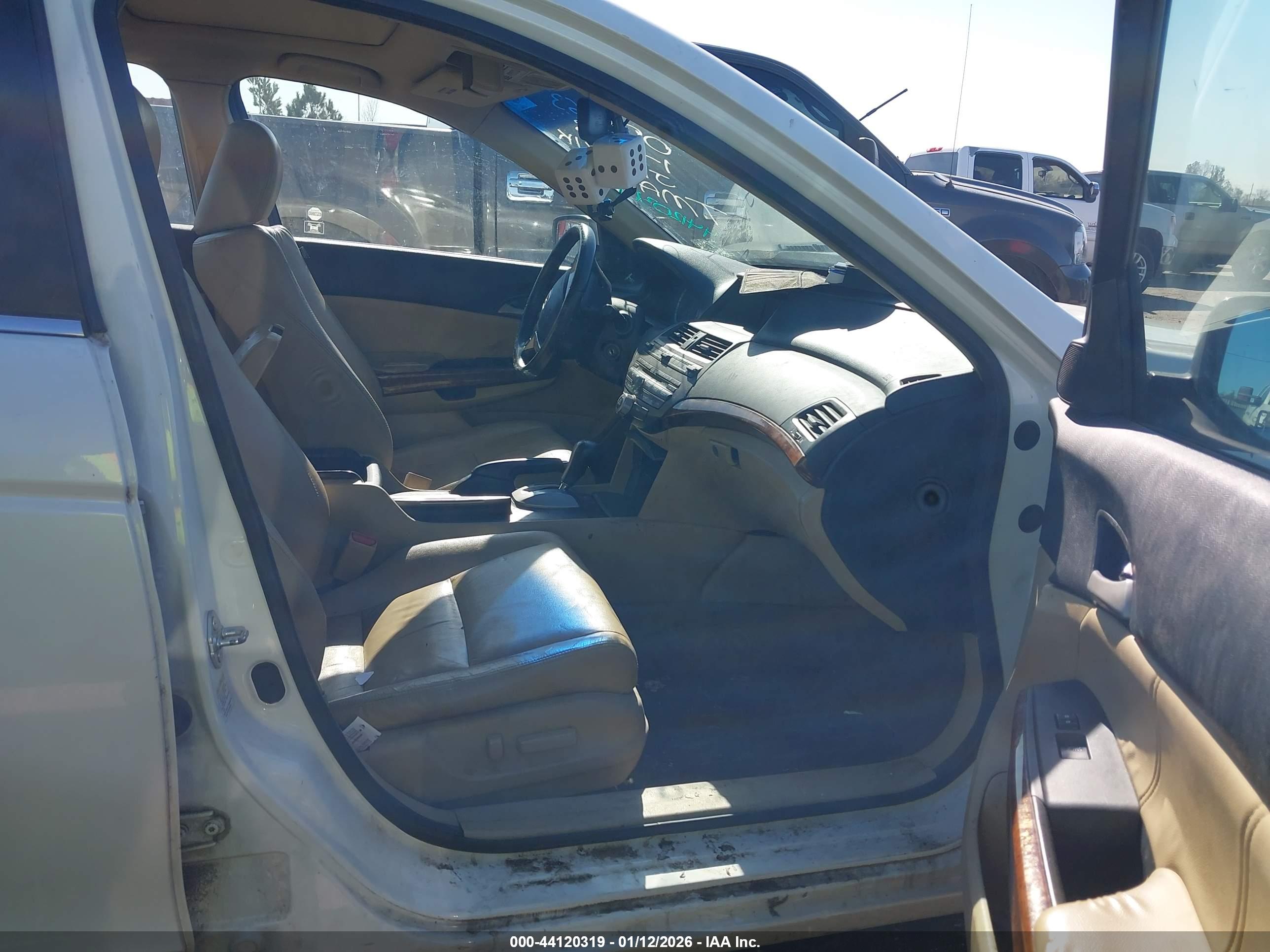 HONDA ACCORD image 5