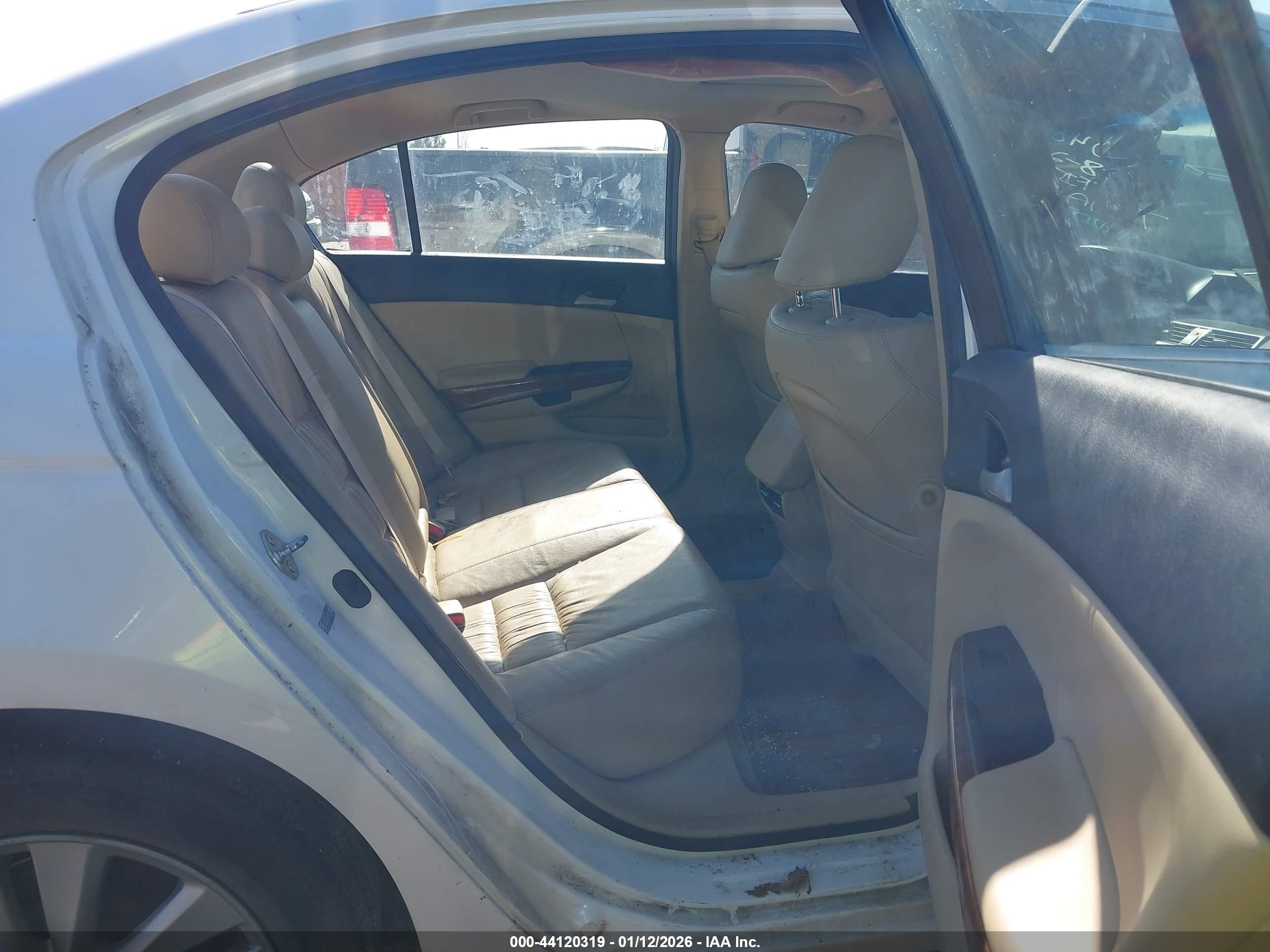 HONDA ACCORD image 8