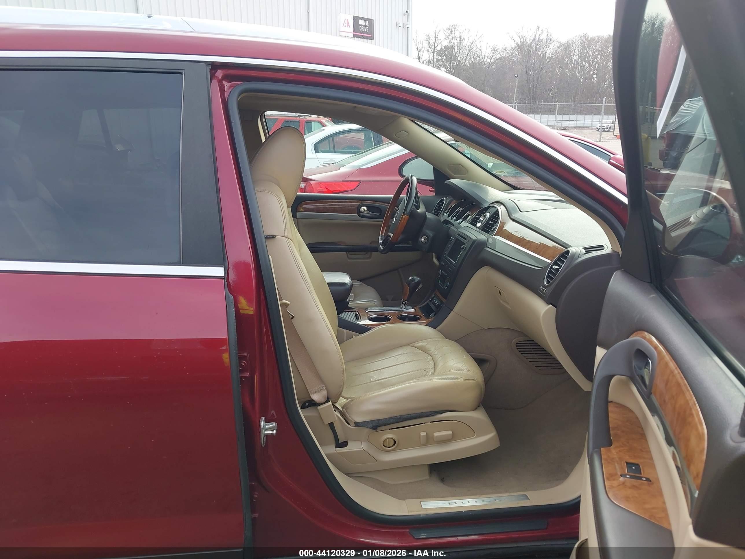 BUICK ENCLAVE image 5