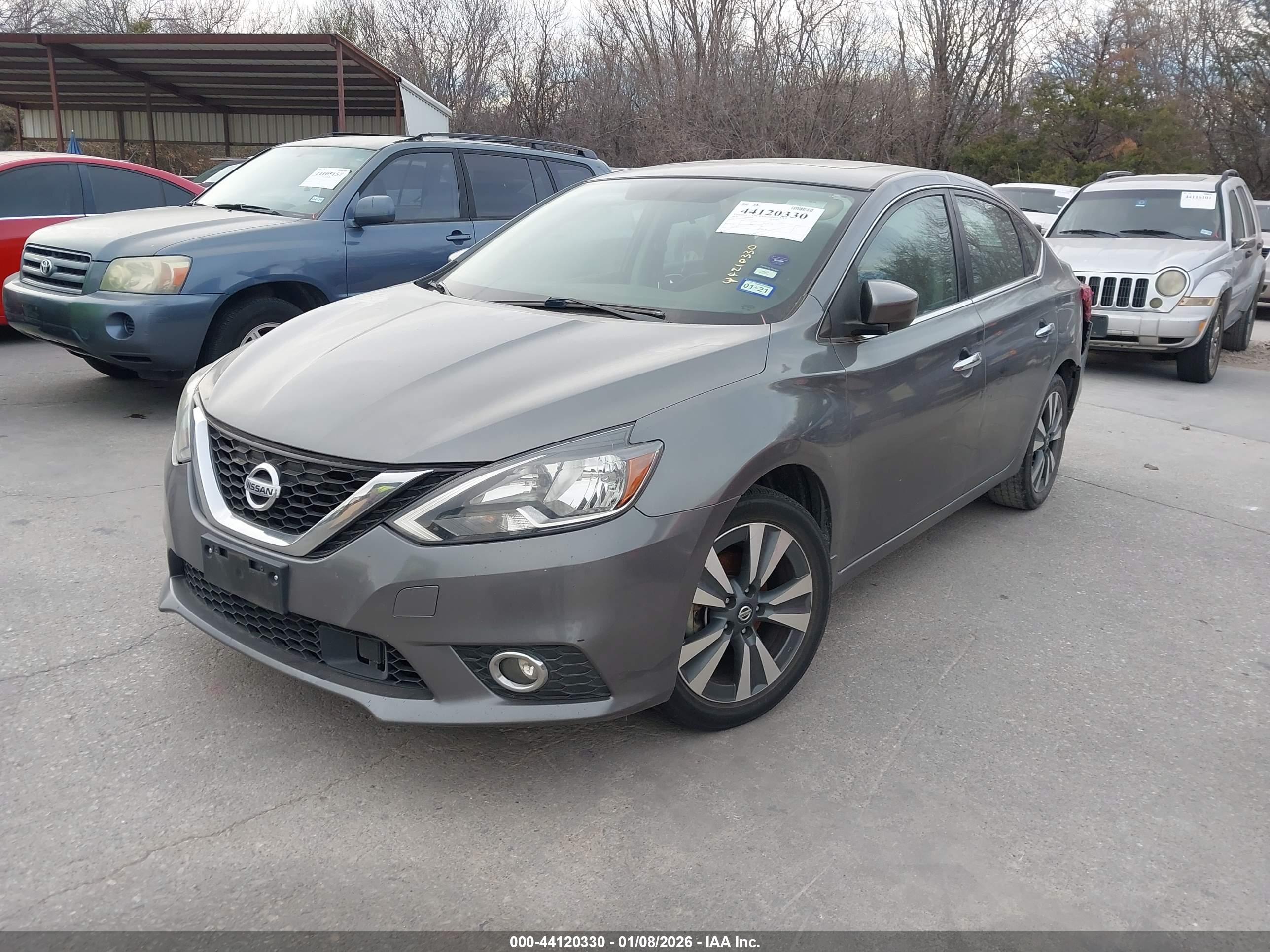 NISSAN SENTRA image 2