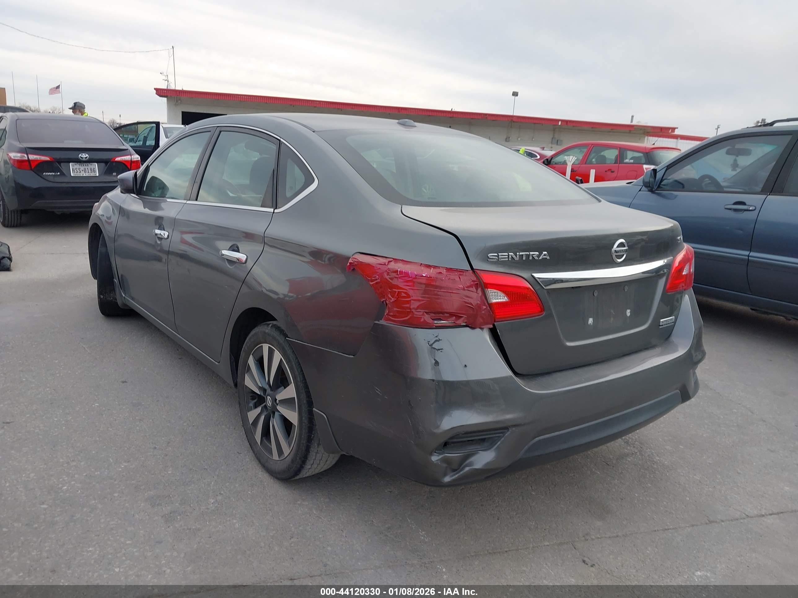 NISSAN SENTRA image 3