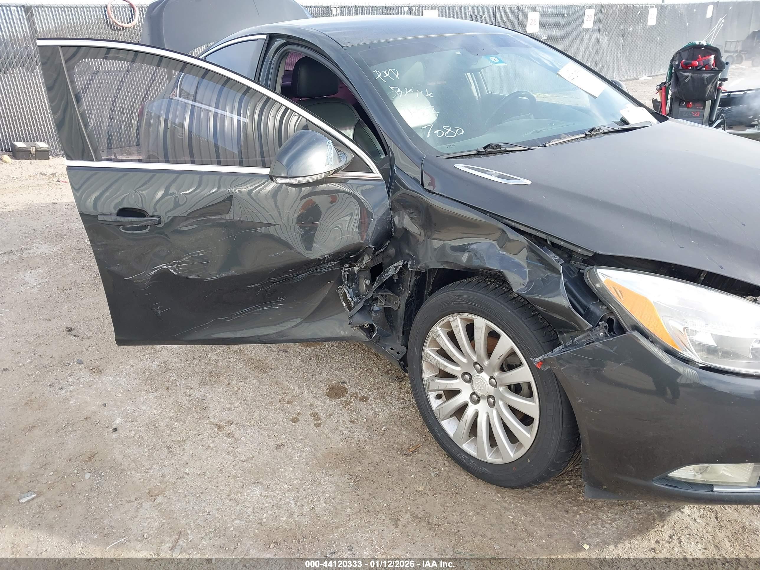 BUICK REGAL image 6