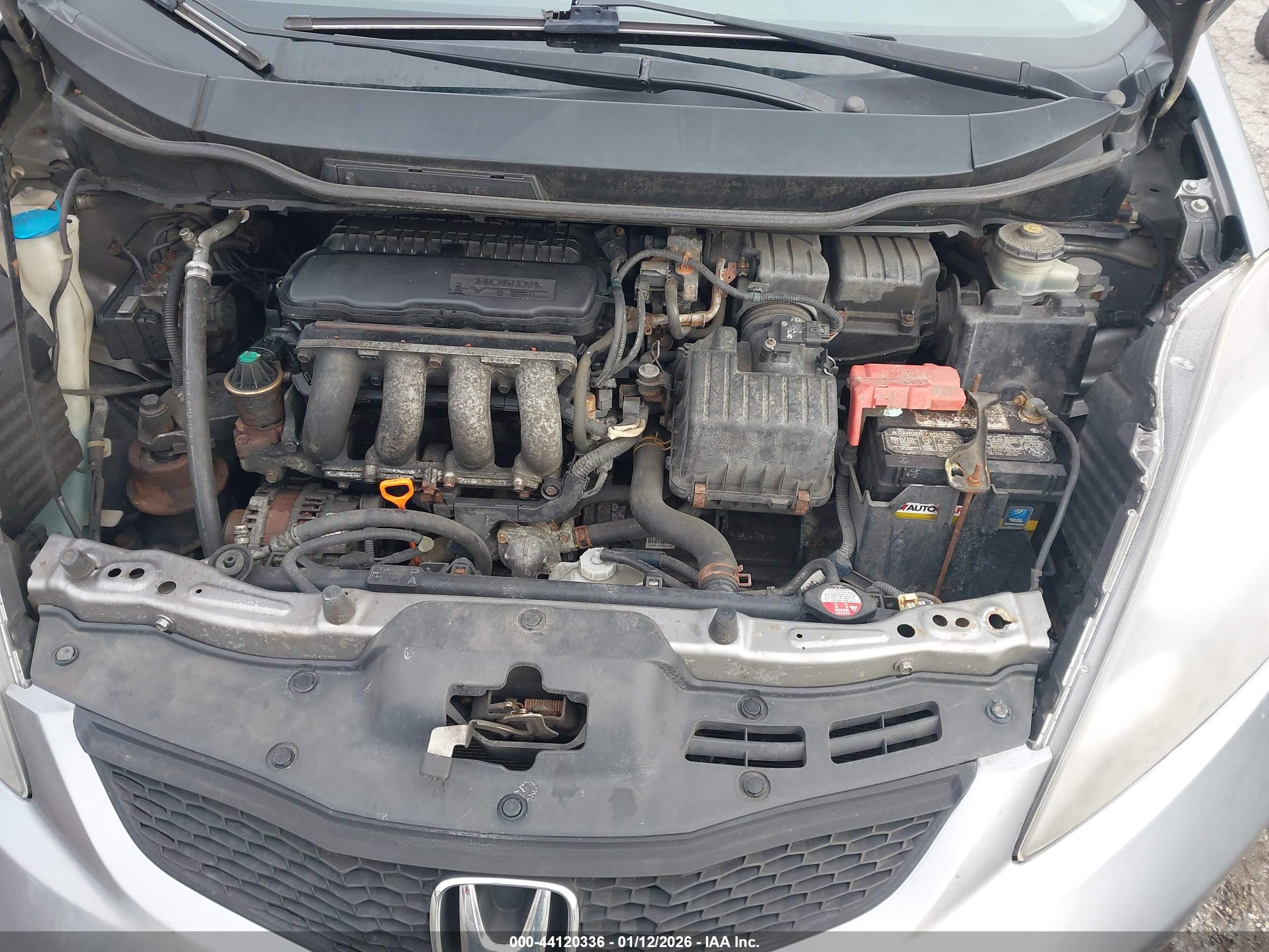 HONDA FIT image 10