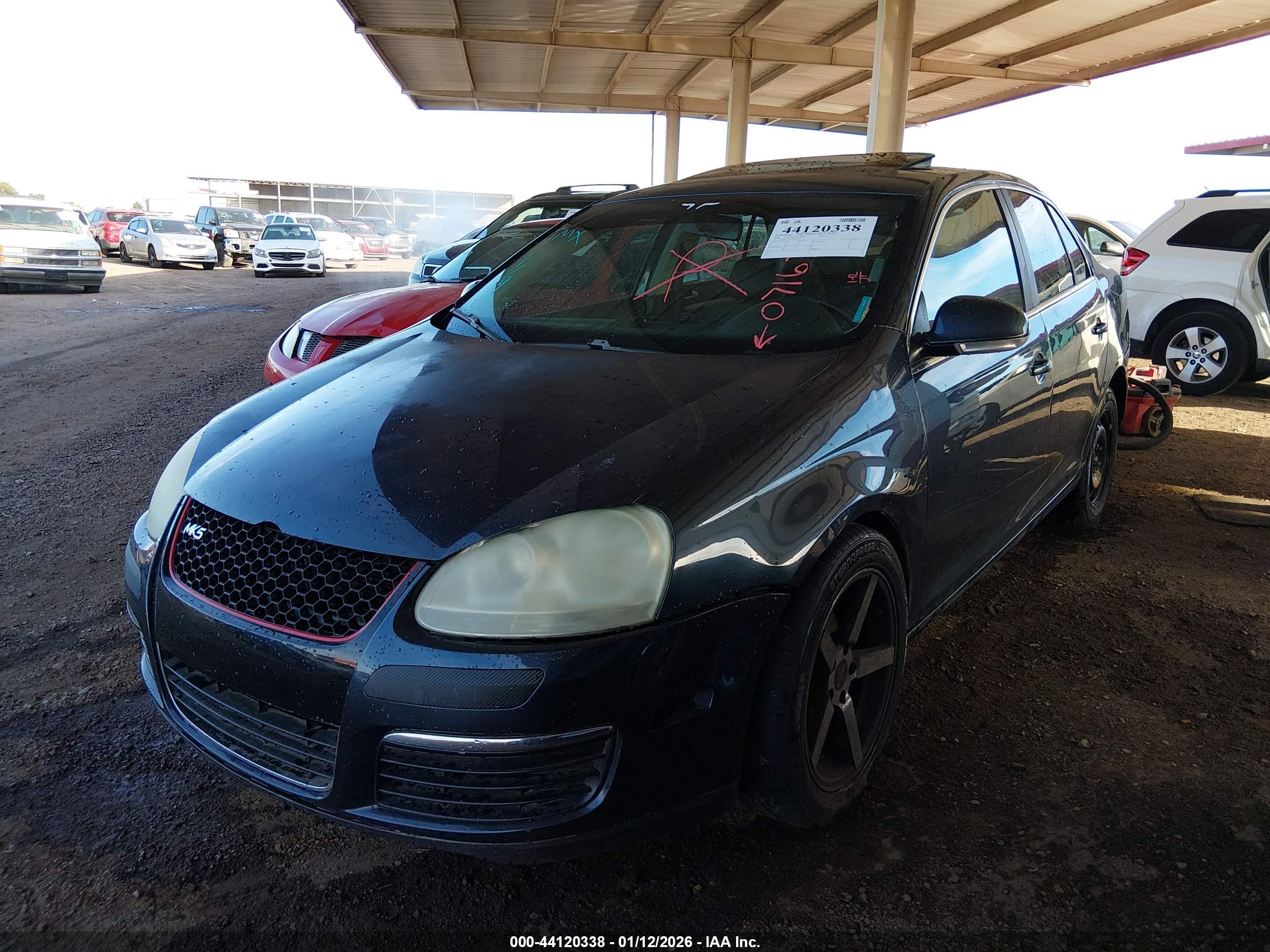 VOLKSWAGEN JETTA image 2