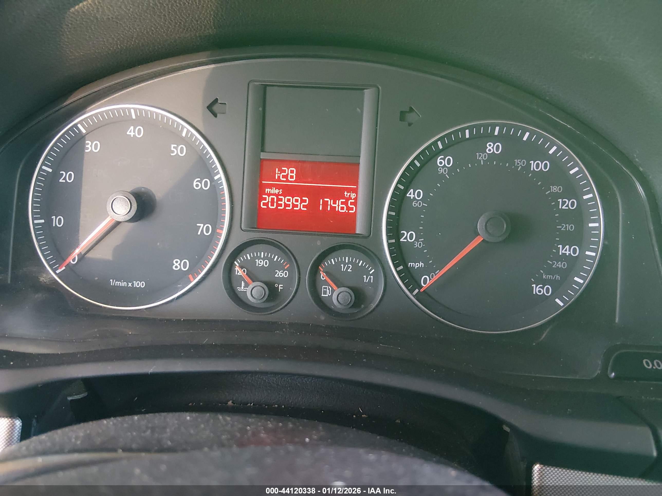VOLKSWAGEN JETTA image 7