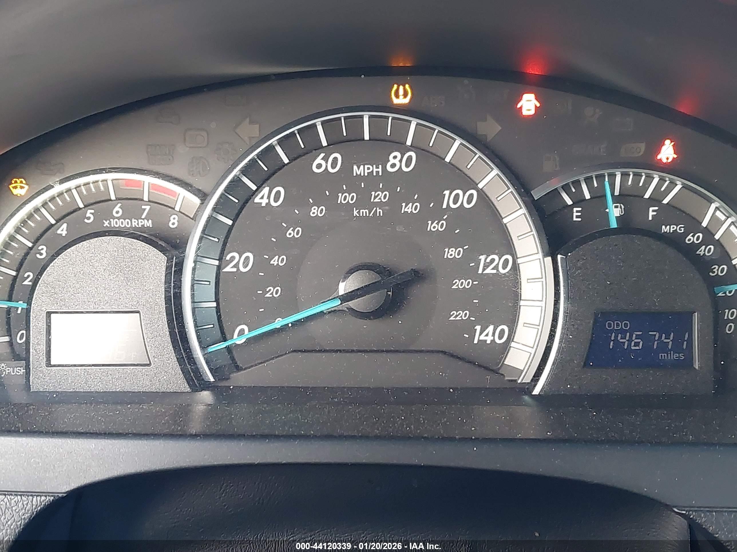 TOYOTA CAMRY image 7