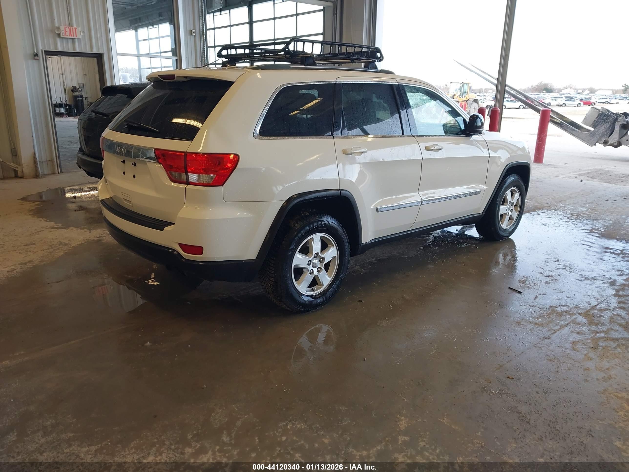 JEEP GRAND image 4