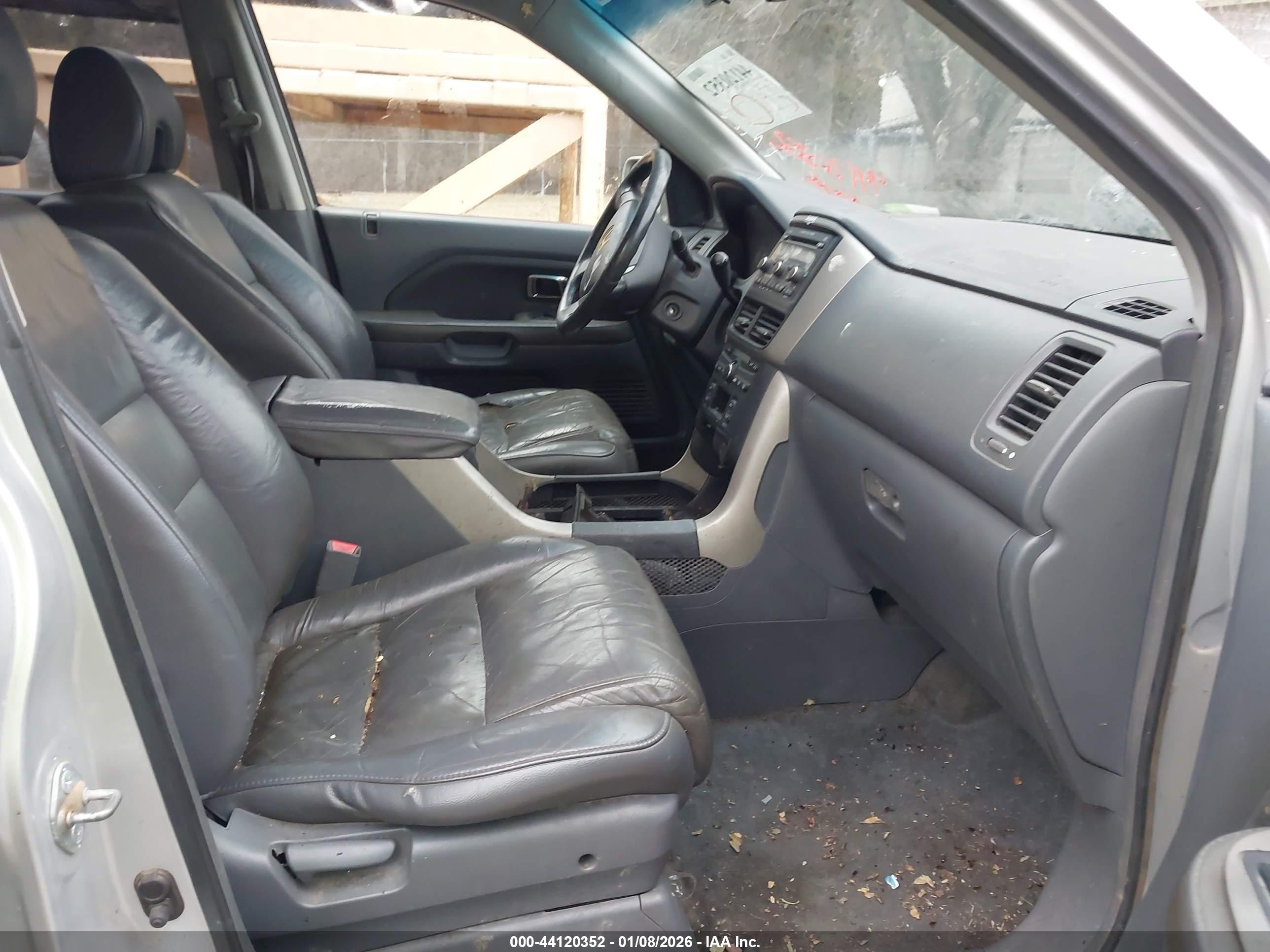 HONDA PILOT image 5
