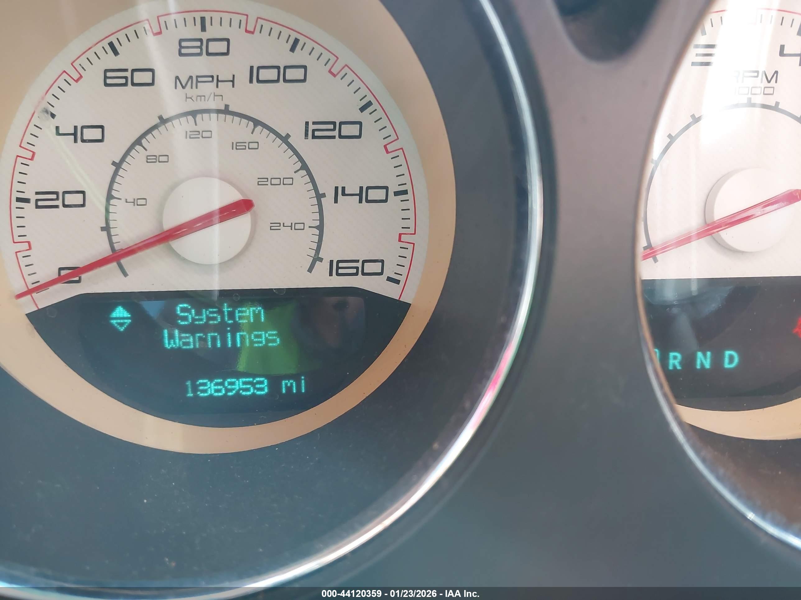 DODGE CHALLENGER image 7