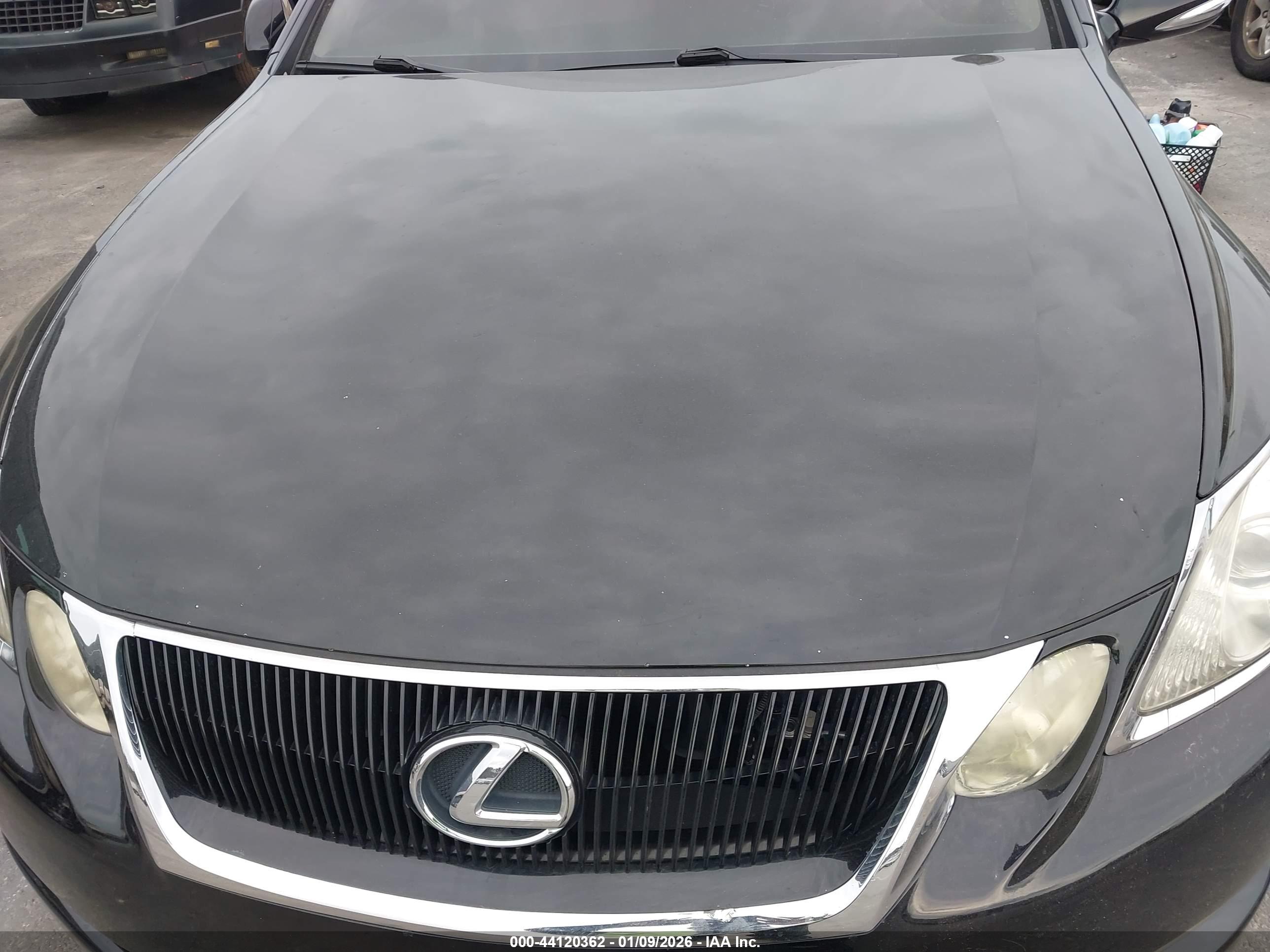 LEXUS GS image 6