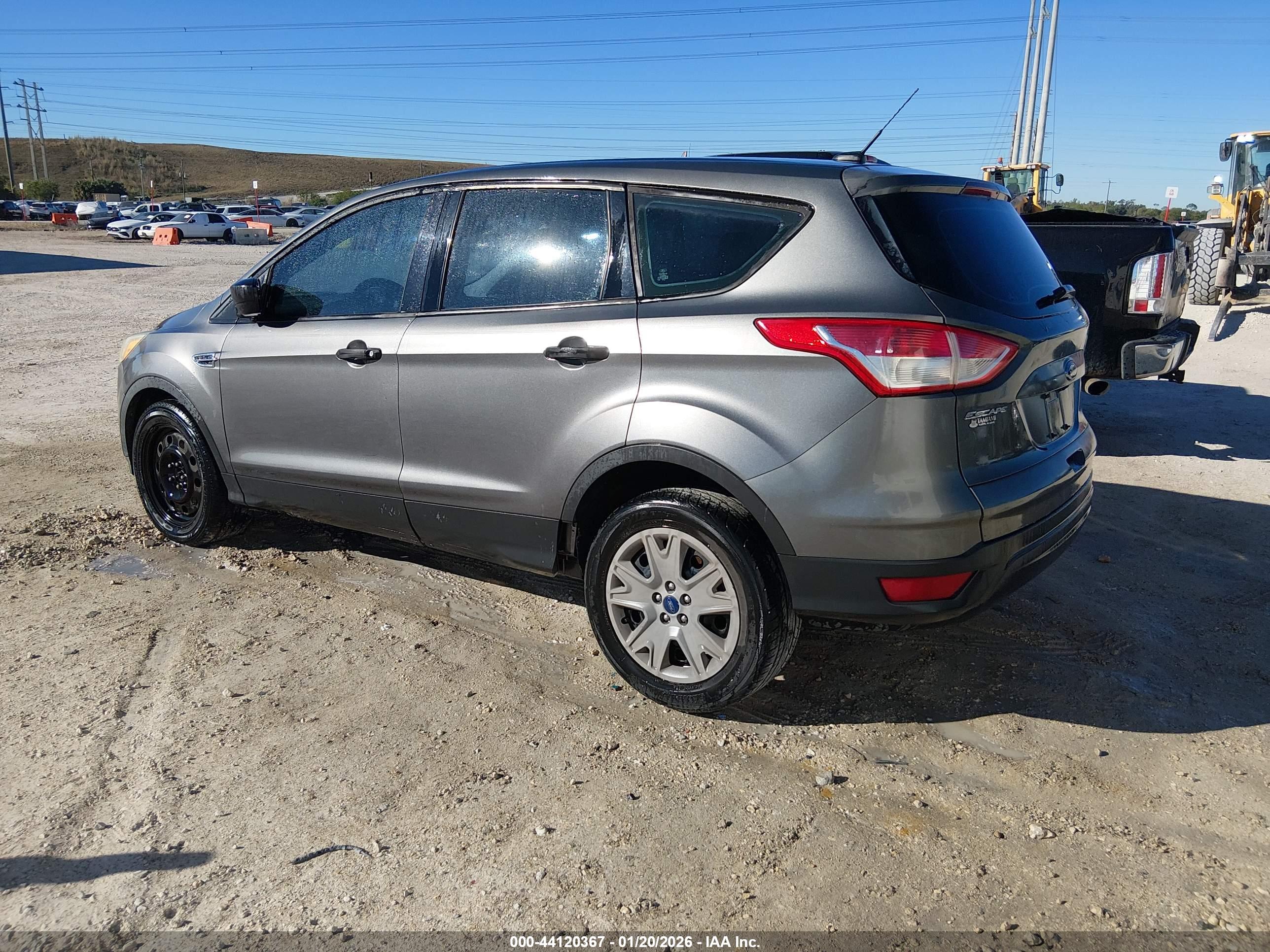 FORD ESCAPE image 3