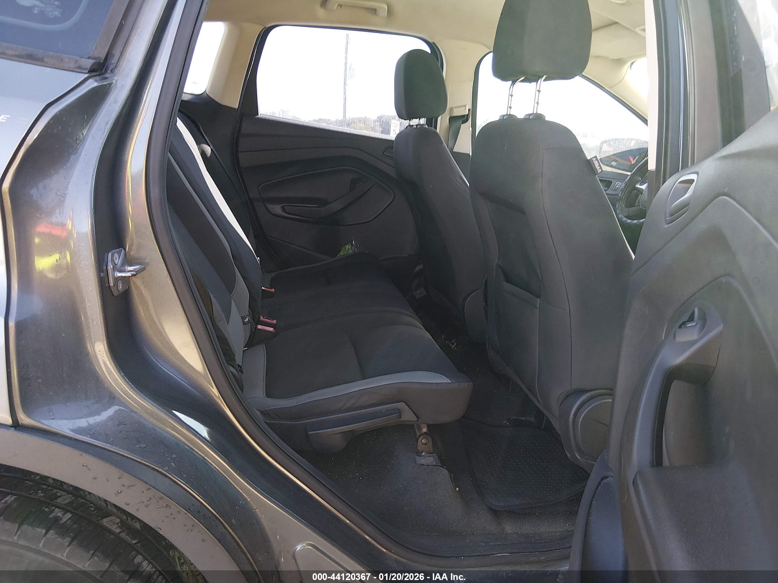 FORD ESCAPE image 8