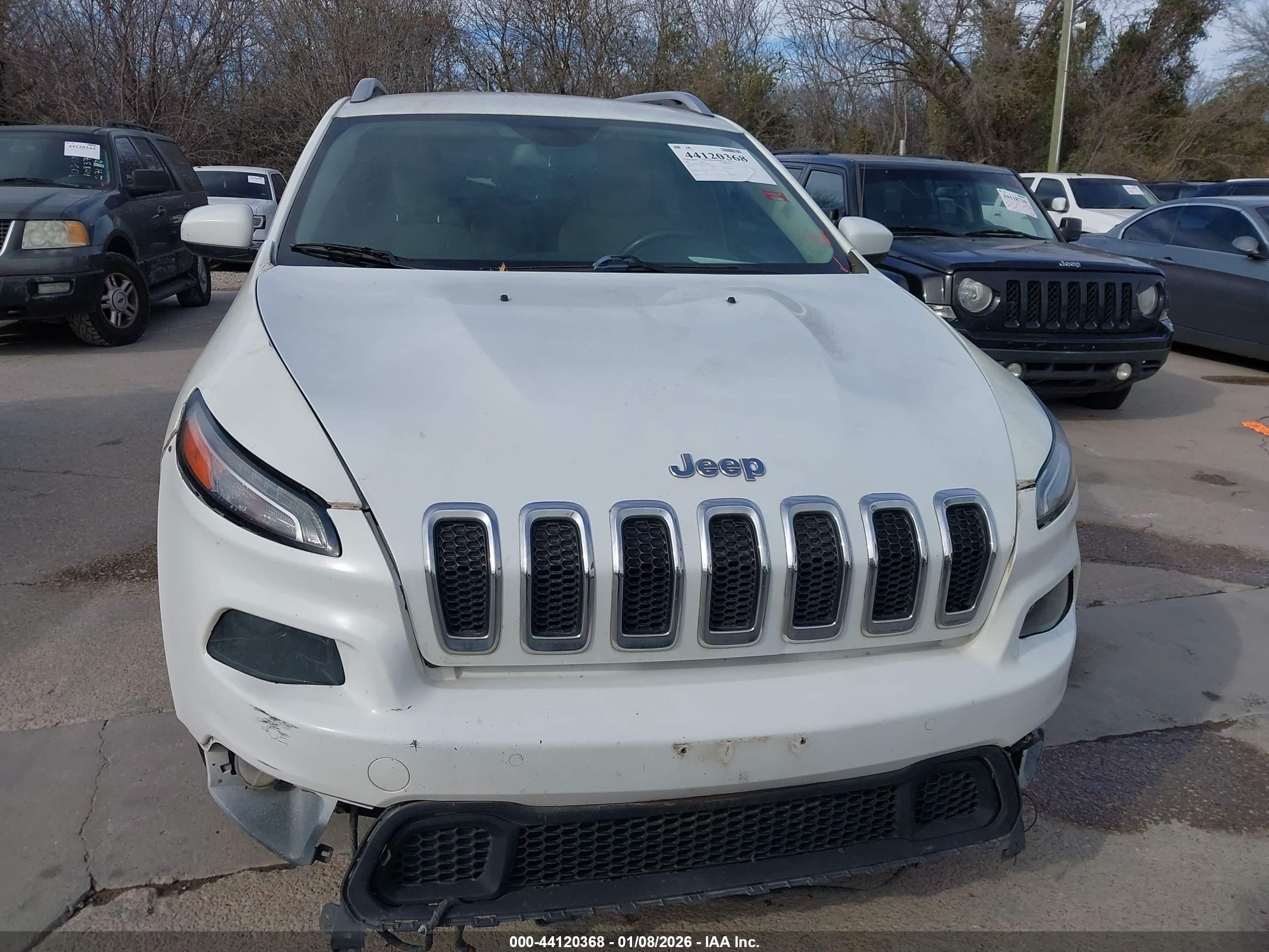 JEEP CHEROKEE image 6