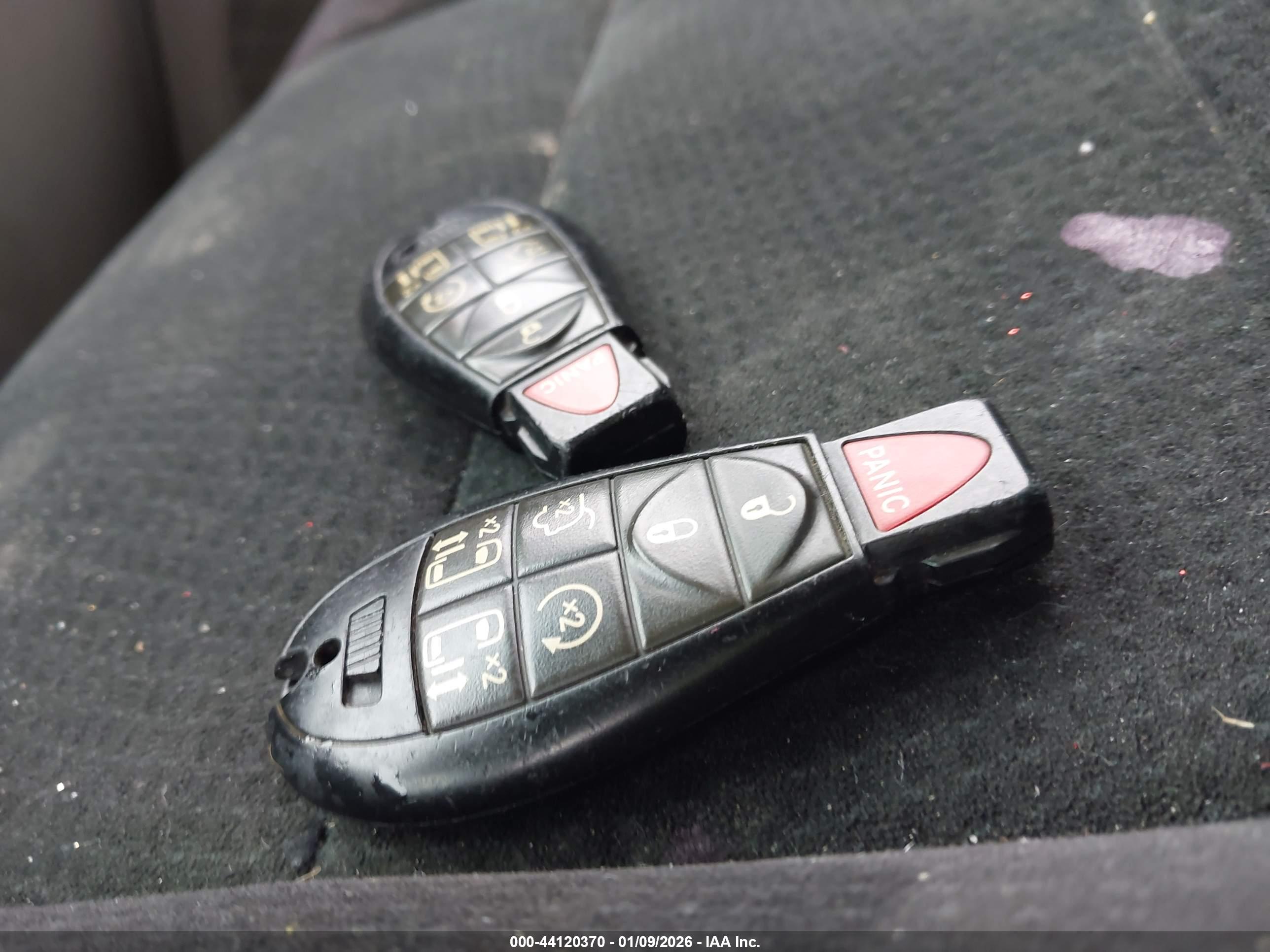 DODGE GRAND image 11