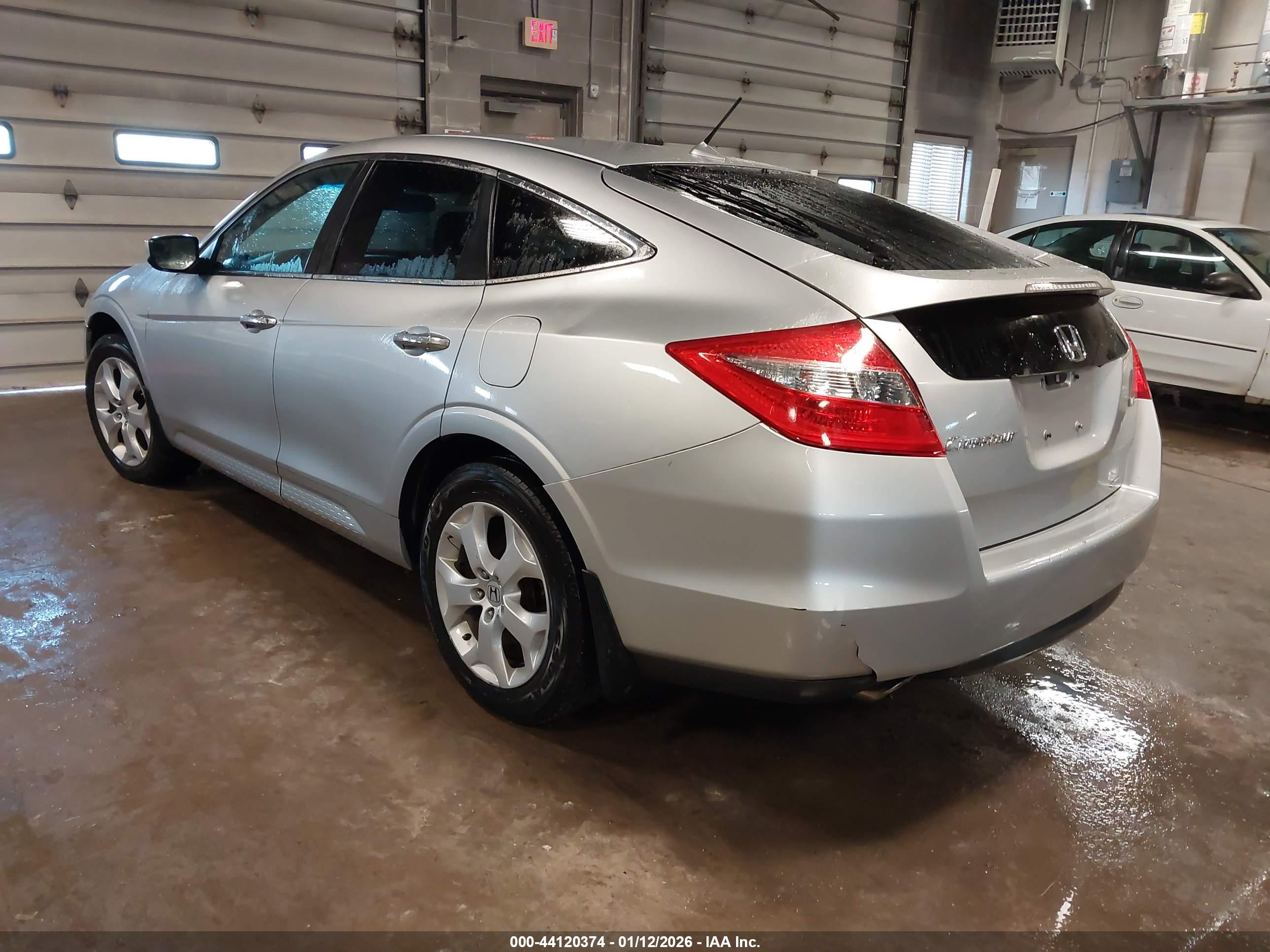 HONDA CROSSTOUR image 3