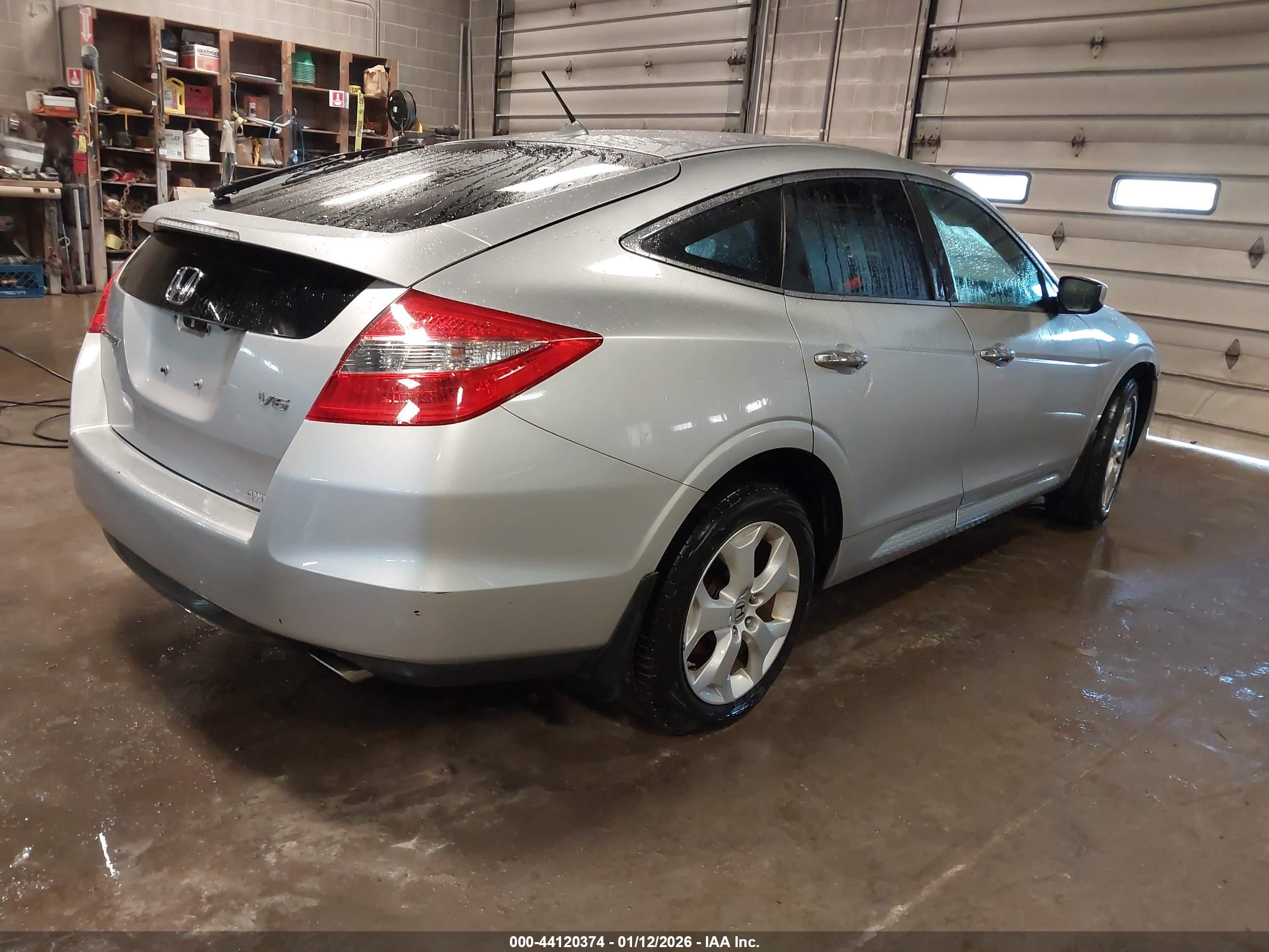HONDA CROSSTOUR image 4