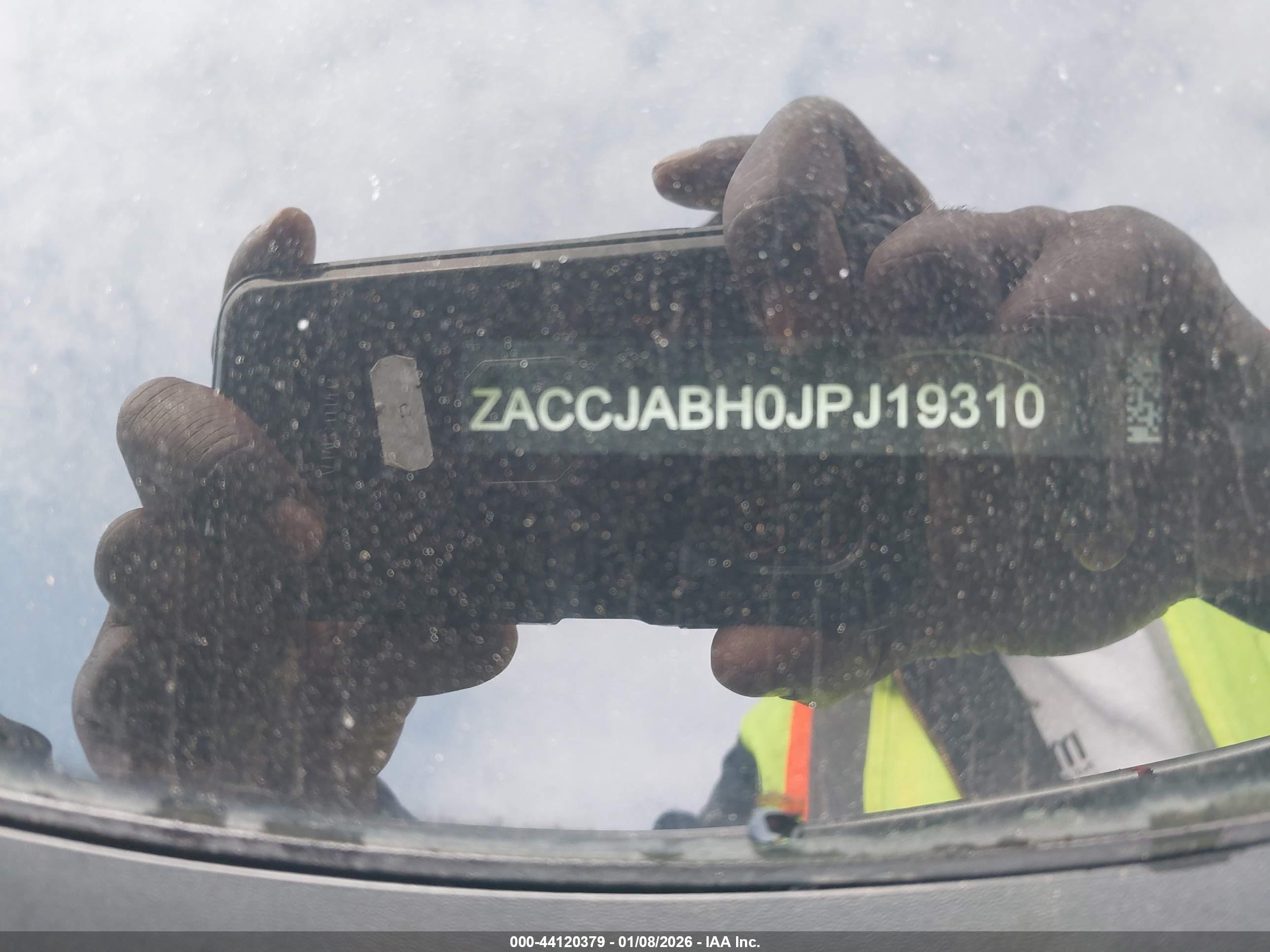 JEEP RENEGADE image 9