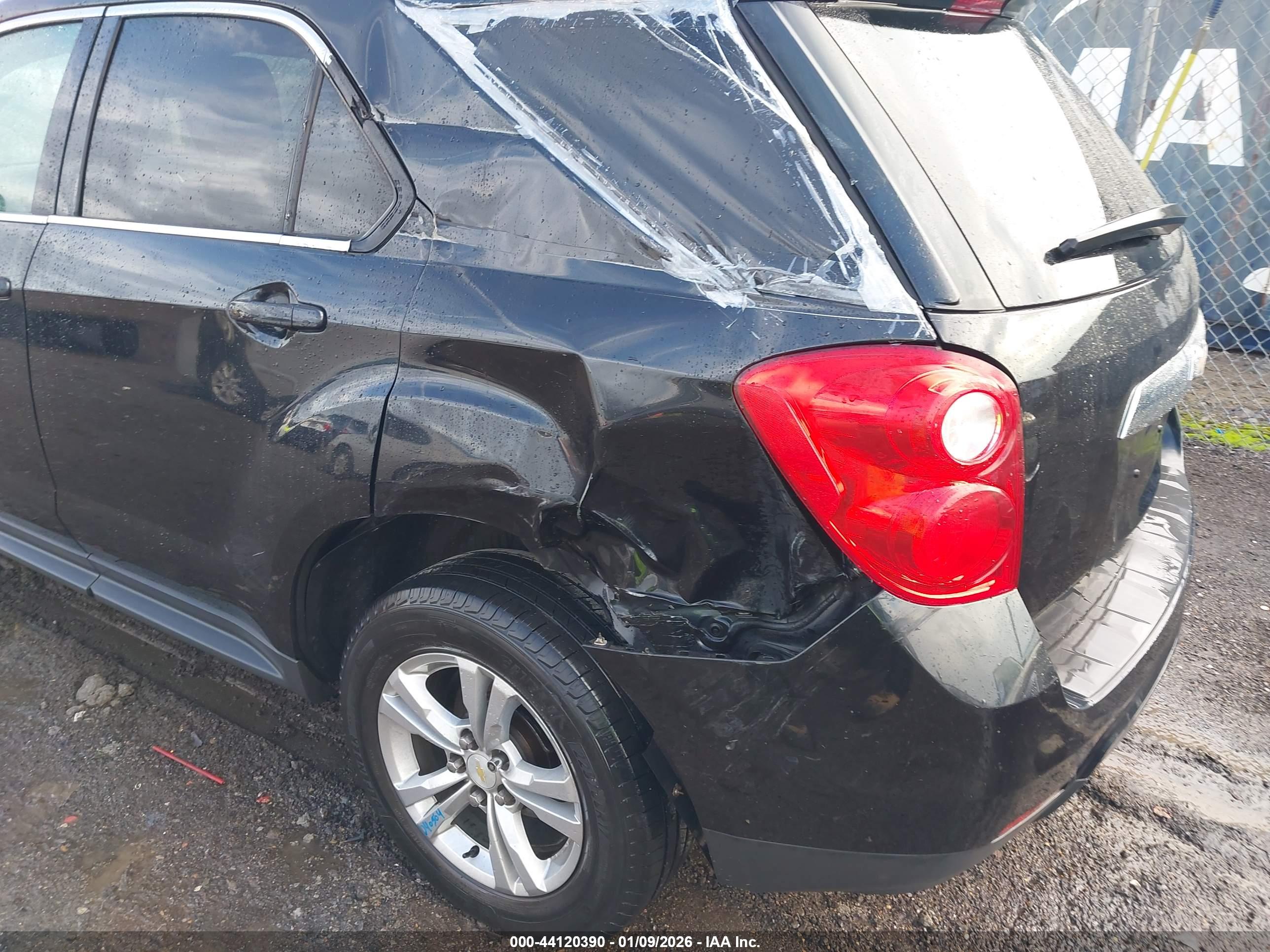 CHEVROLET EQUINOX image 6