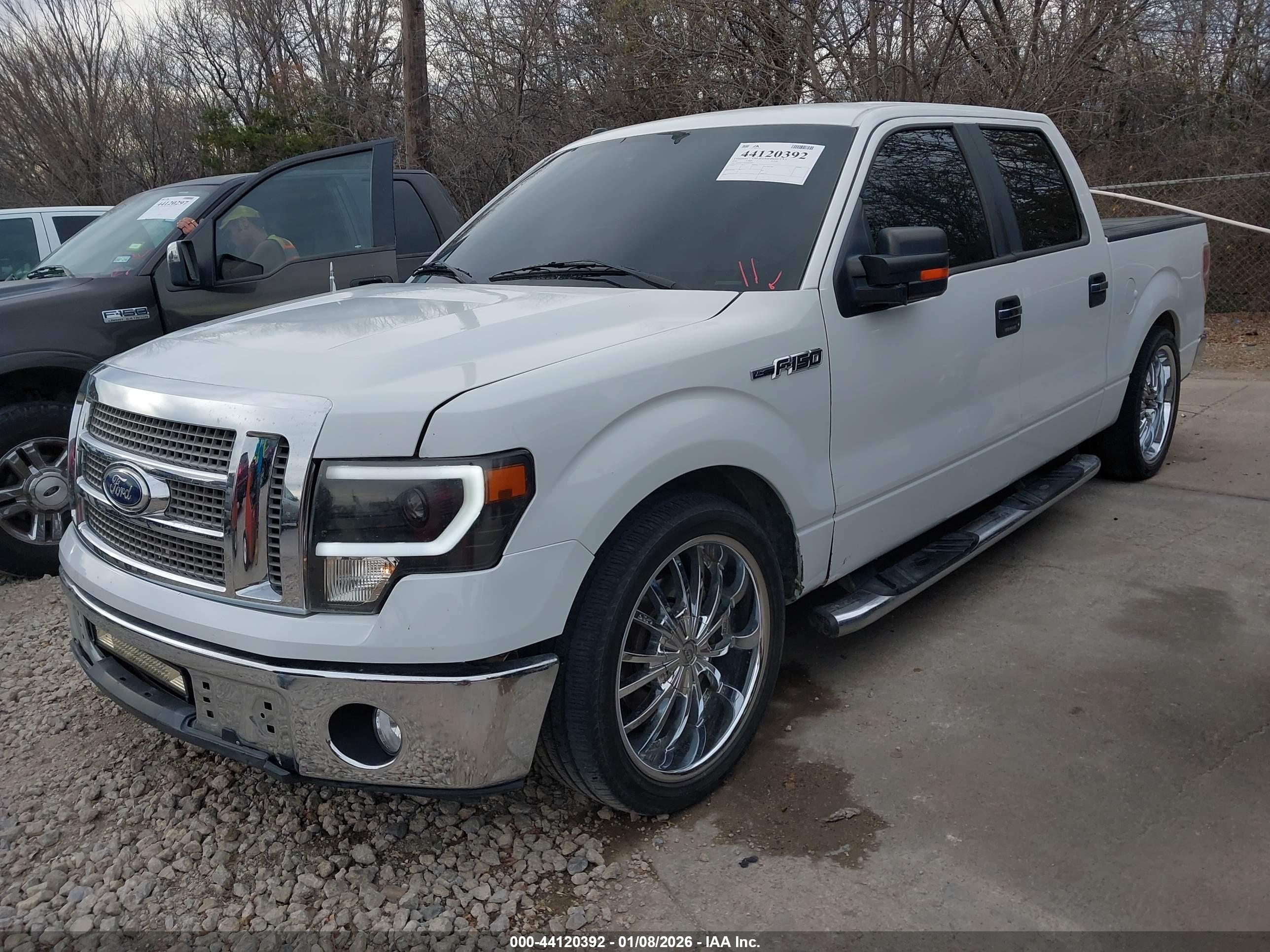FORD F-150 image 2