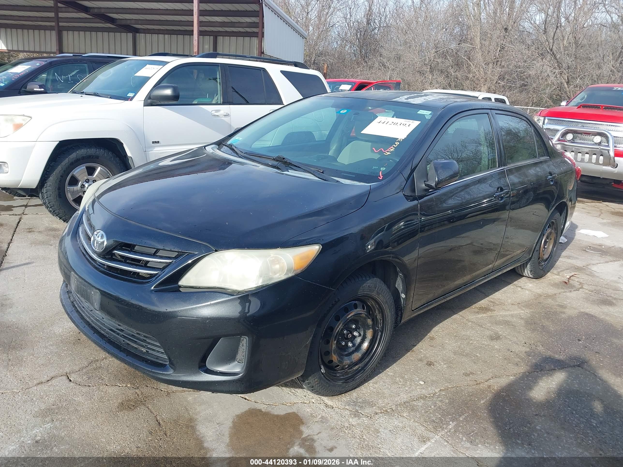 TOYOTA COROLLA image 2