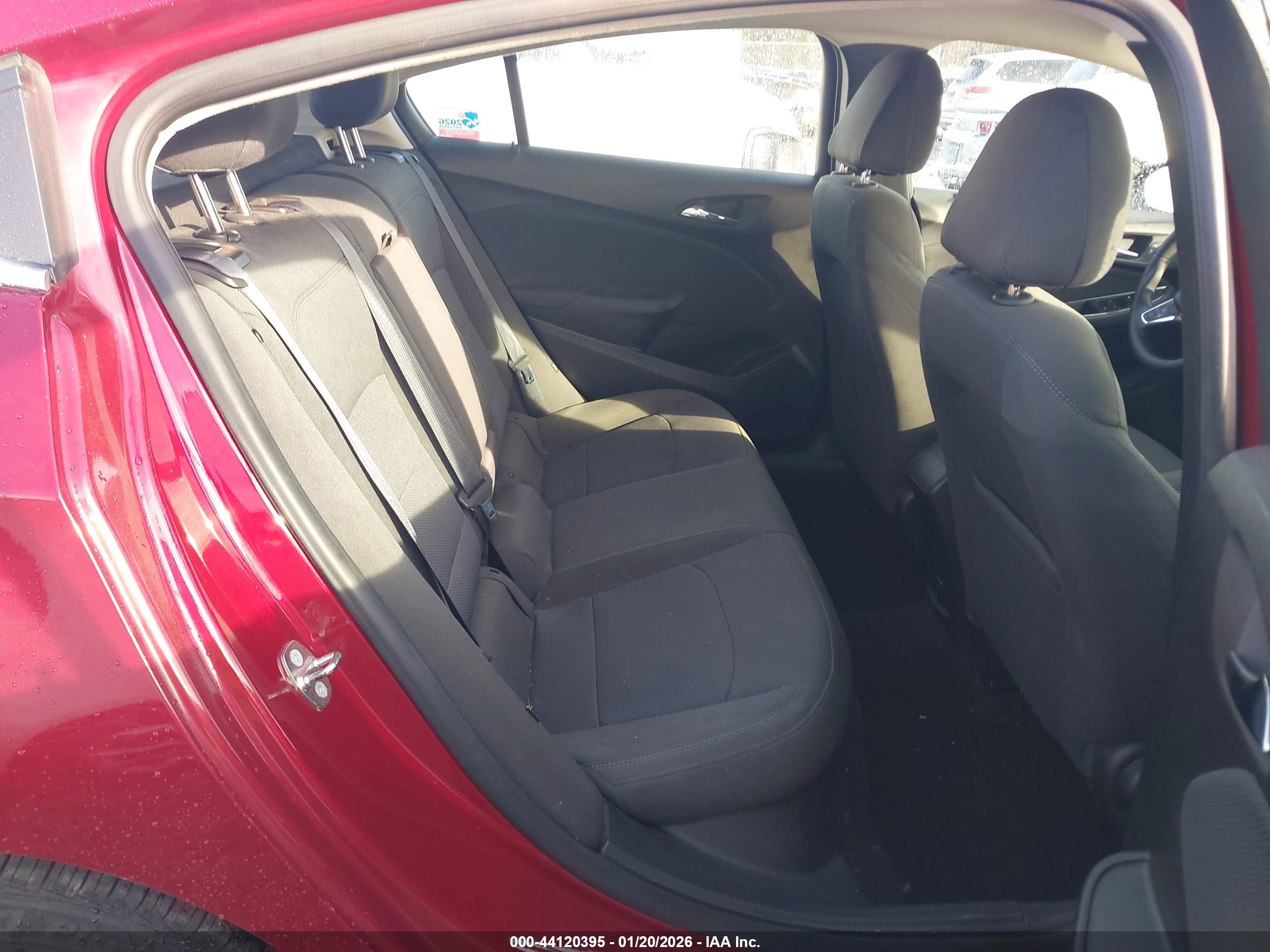 CHEVROLET CRUZE image 8