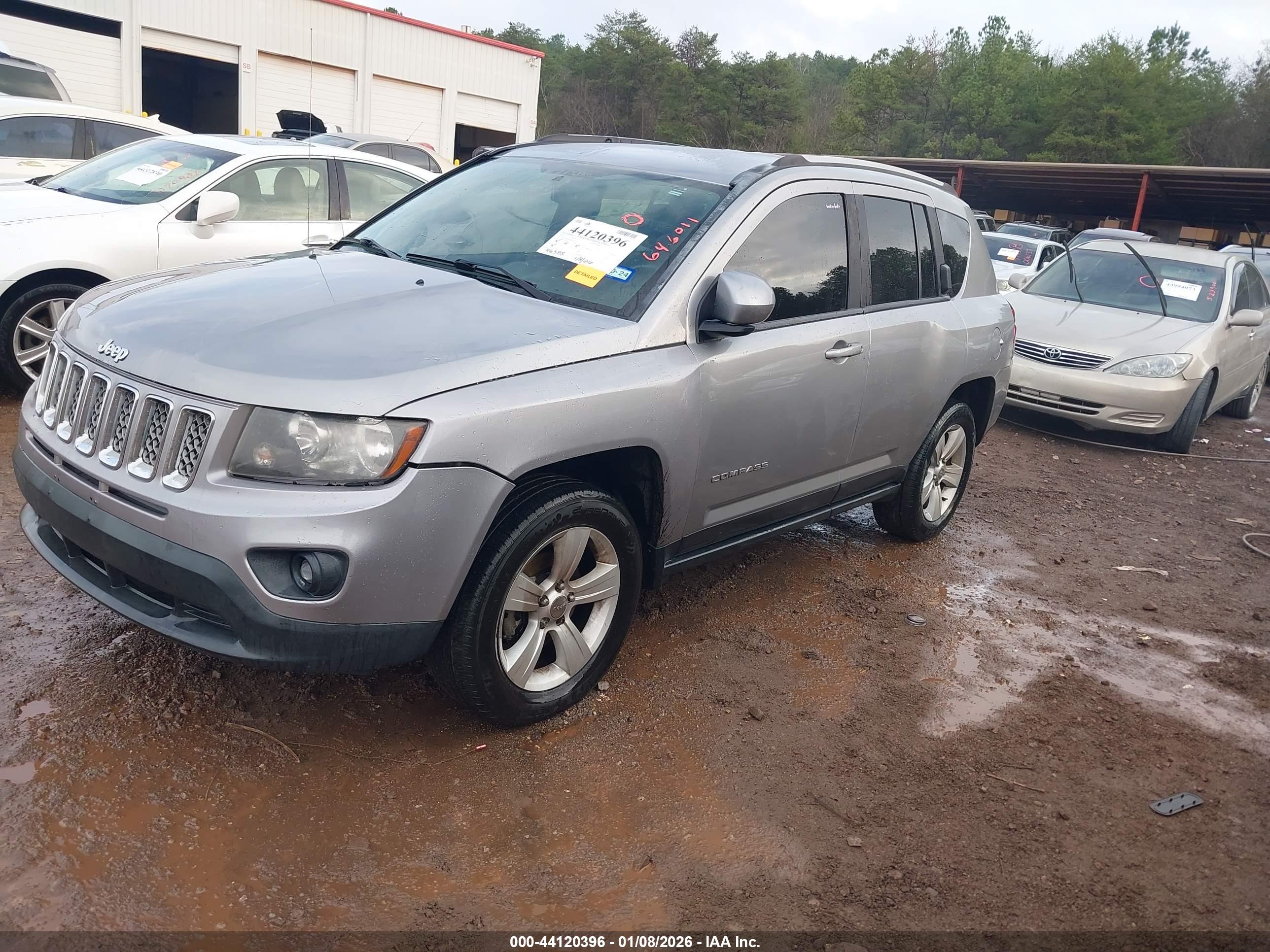 JEEP COMPASS image 2