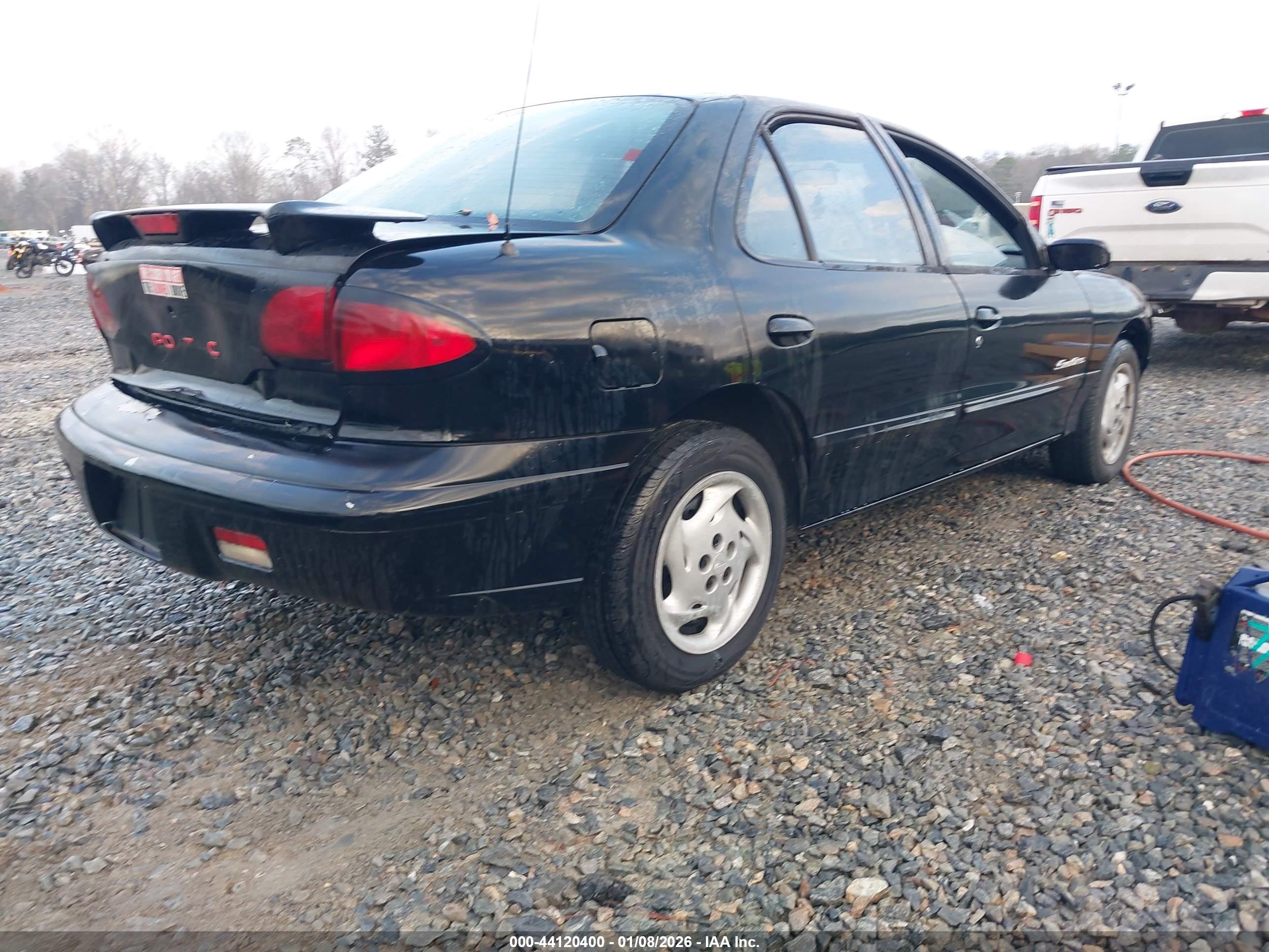 PONTIAC SUNFIRE image 4