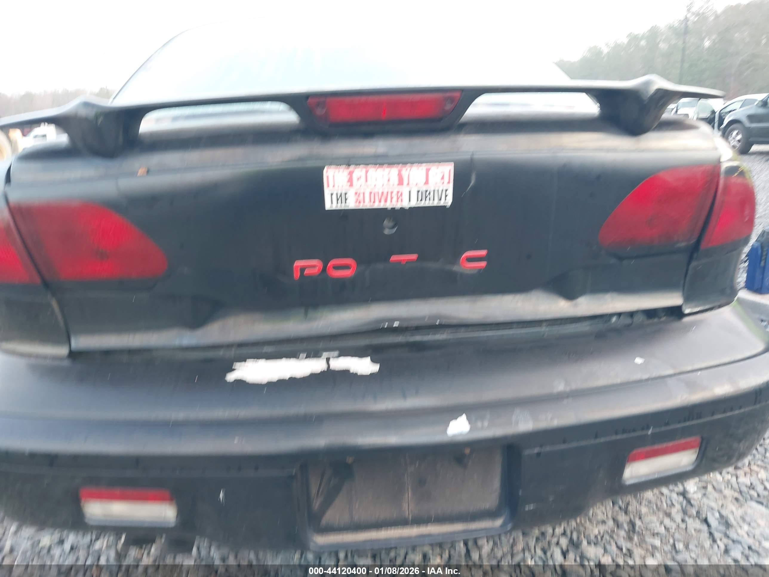 PONTIAC SUNFIRE image 6