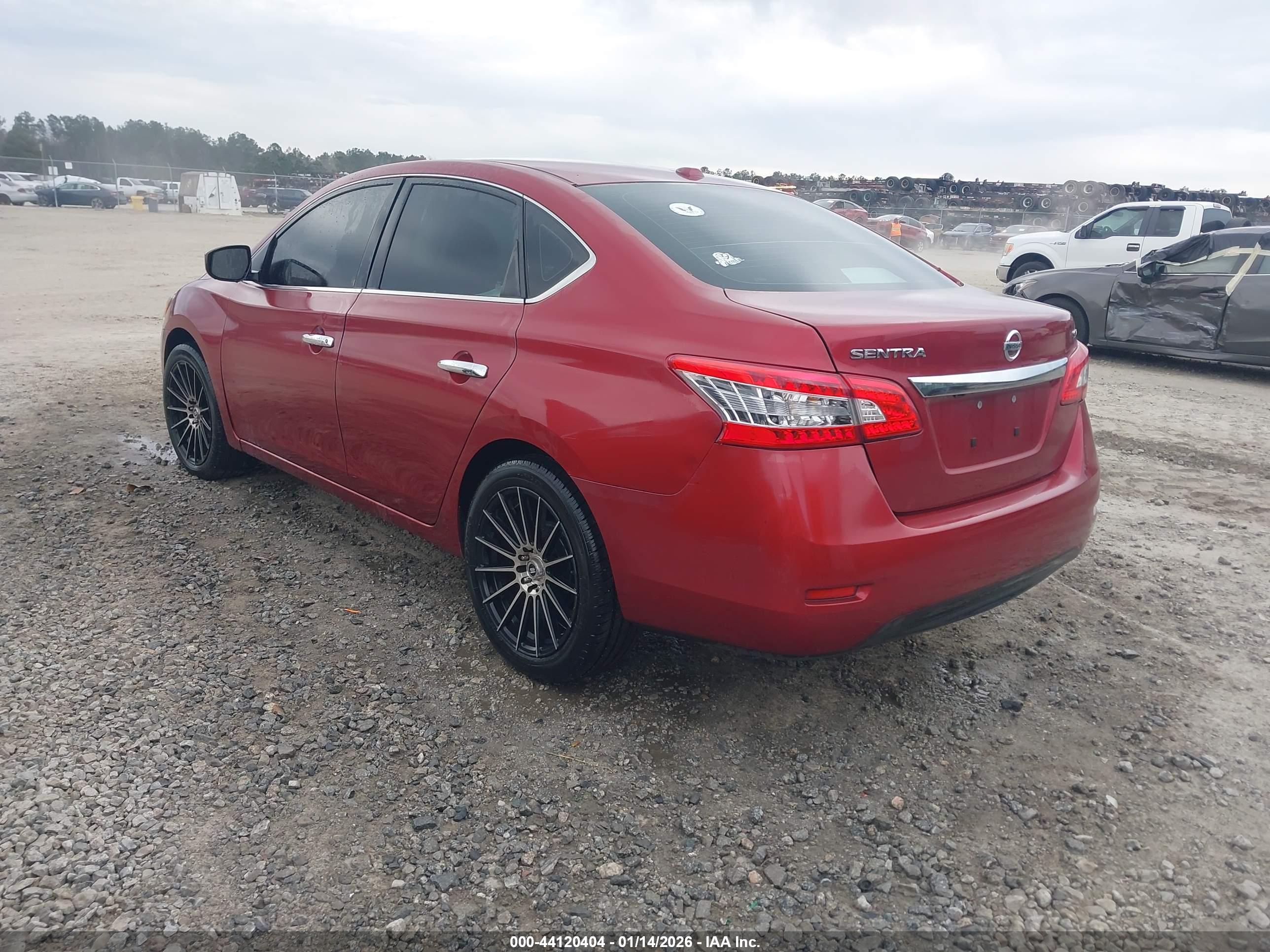 NISSAN SENTRA image 3