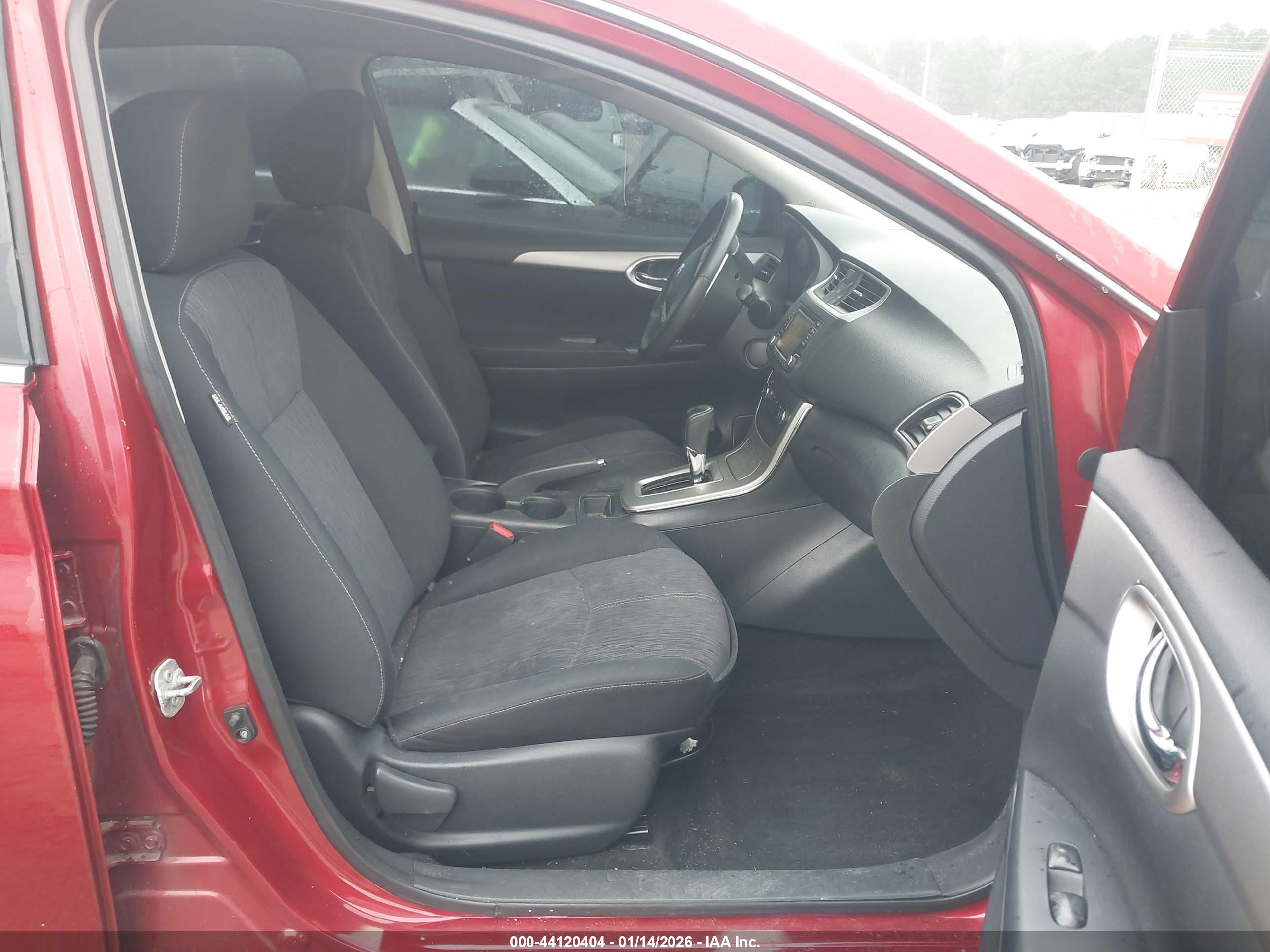 NISSAN SENTRA image 5