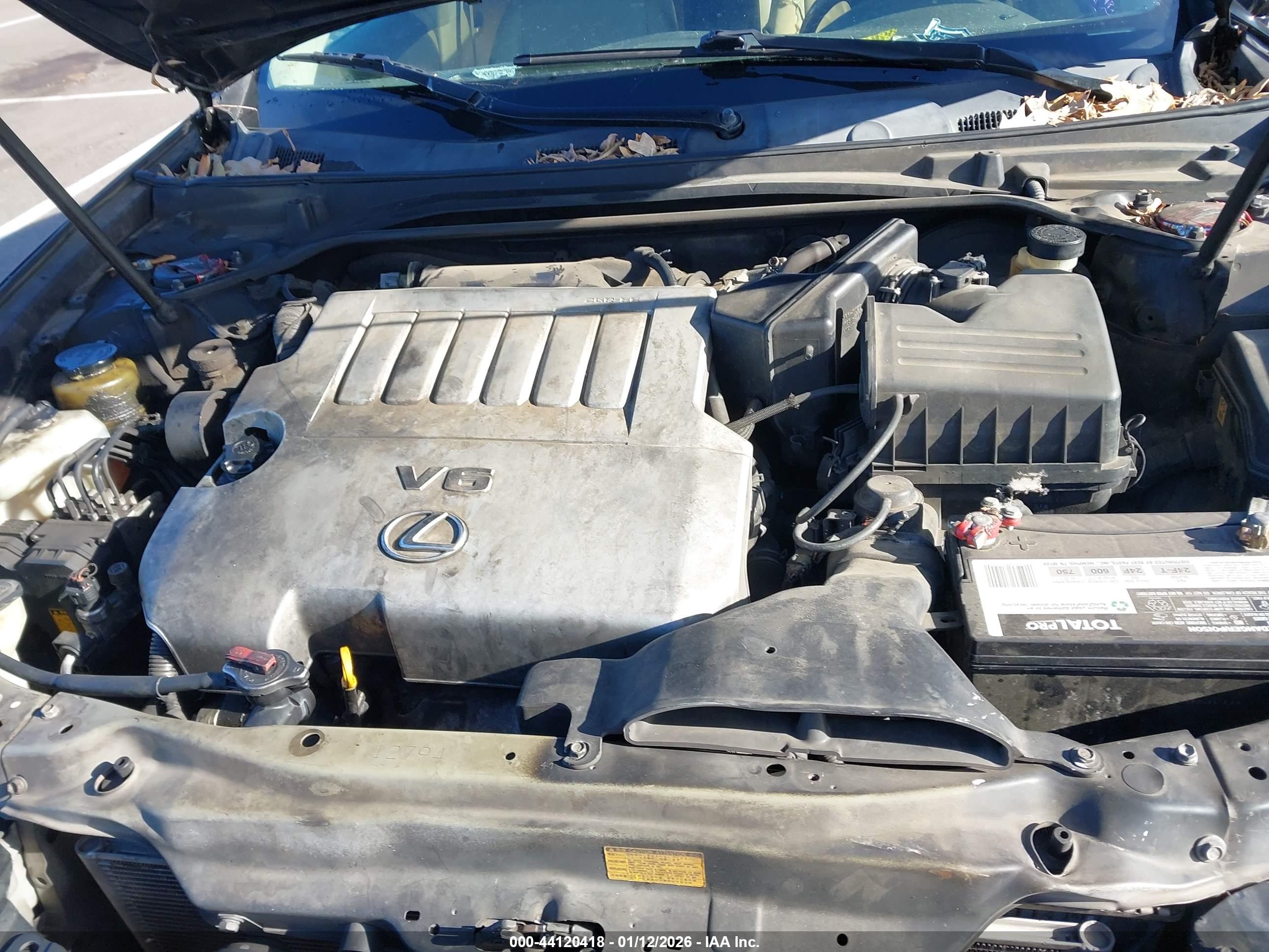 LEXUS ES image 10