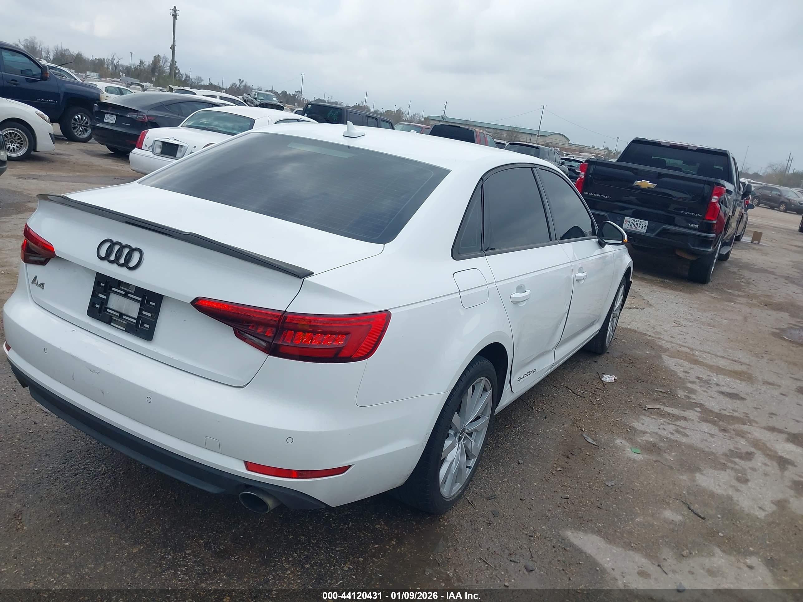 AUDI A4 image 4