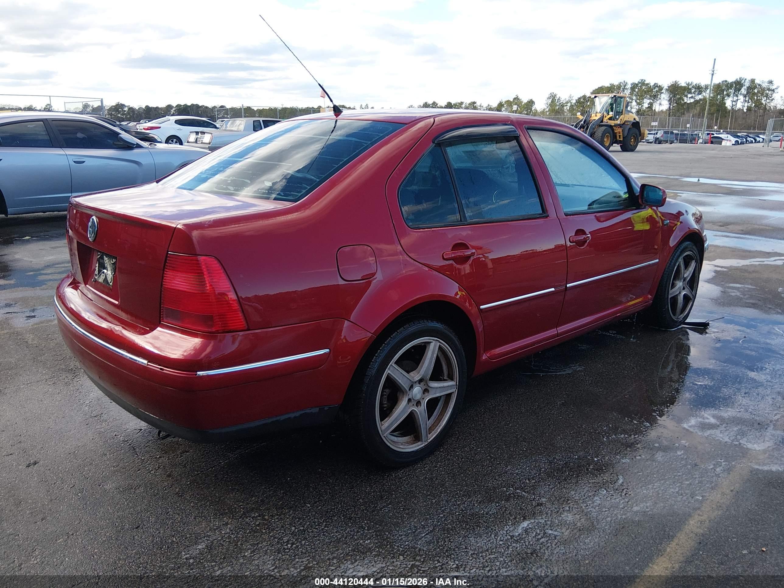 VOLKSWAGEN JETTA image 4