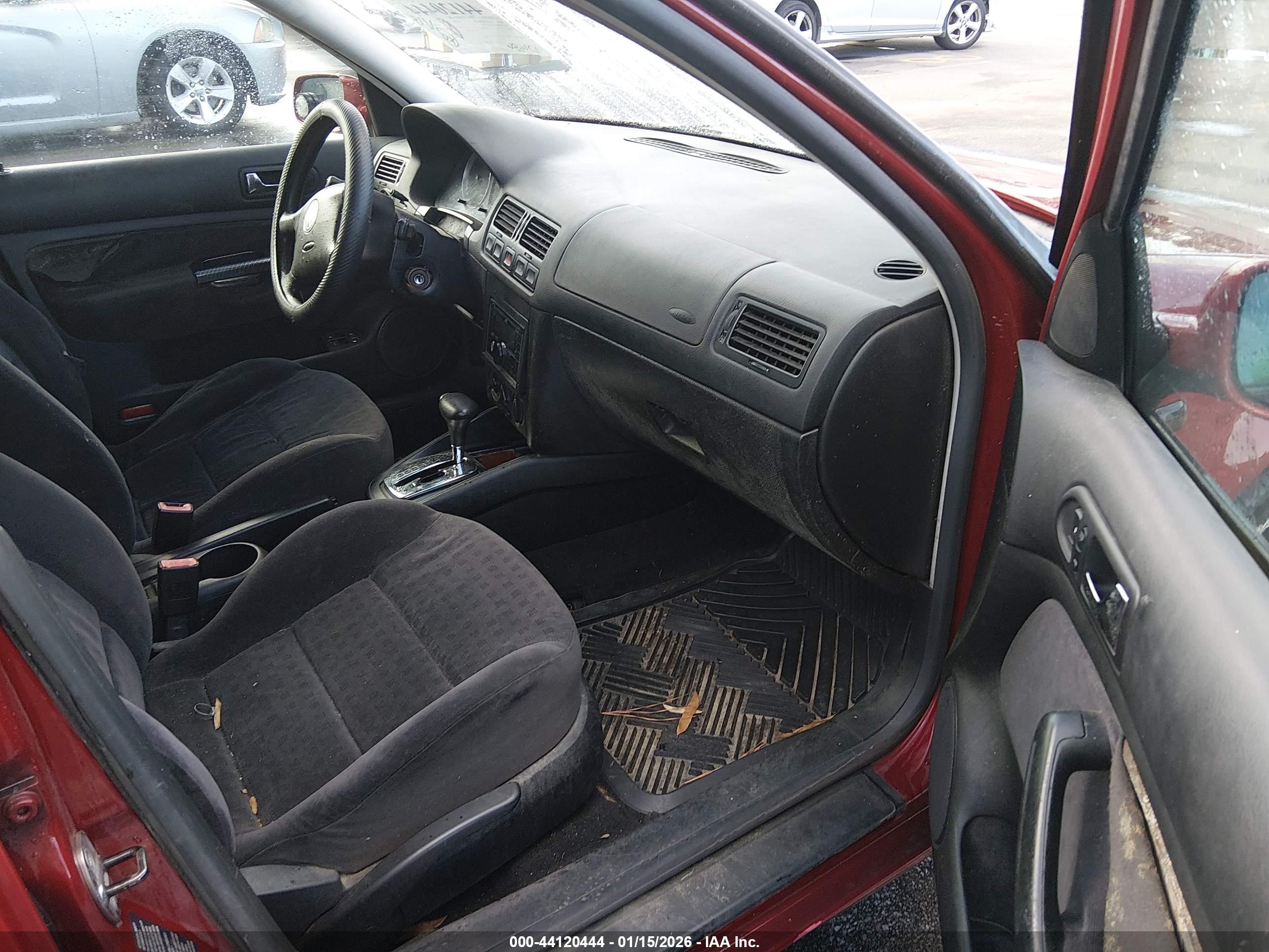 VOLKSWAGEN JETTA image 5
