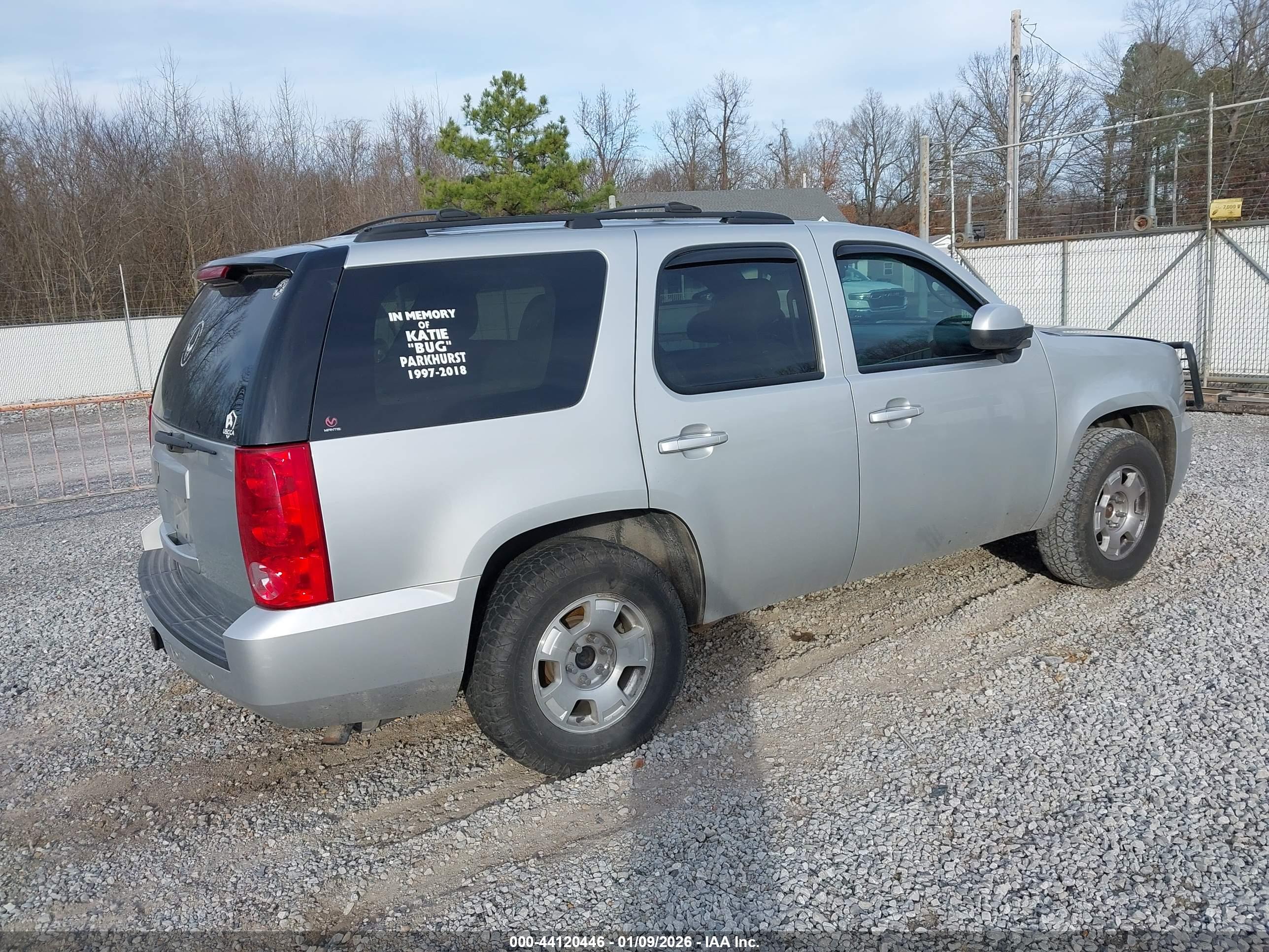 GMC YUKON image 4