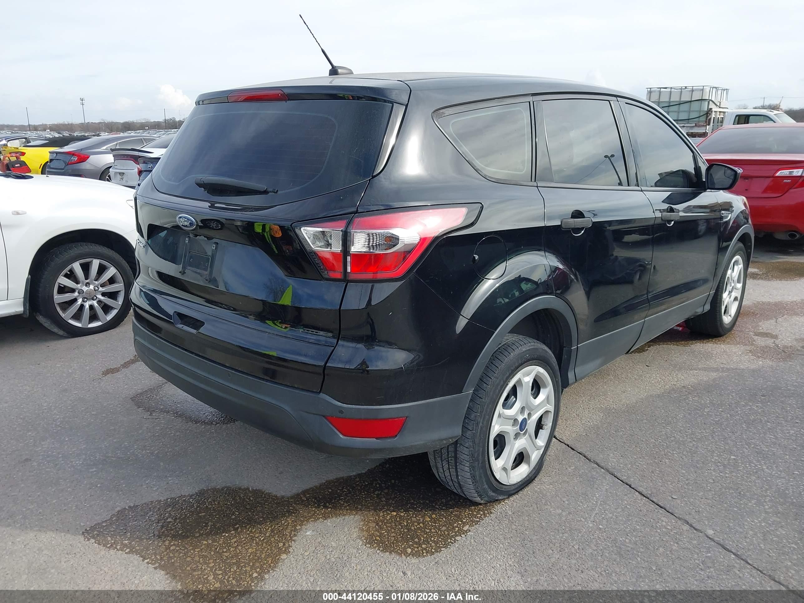 FORD ESCAPE image 4