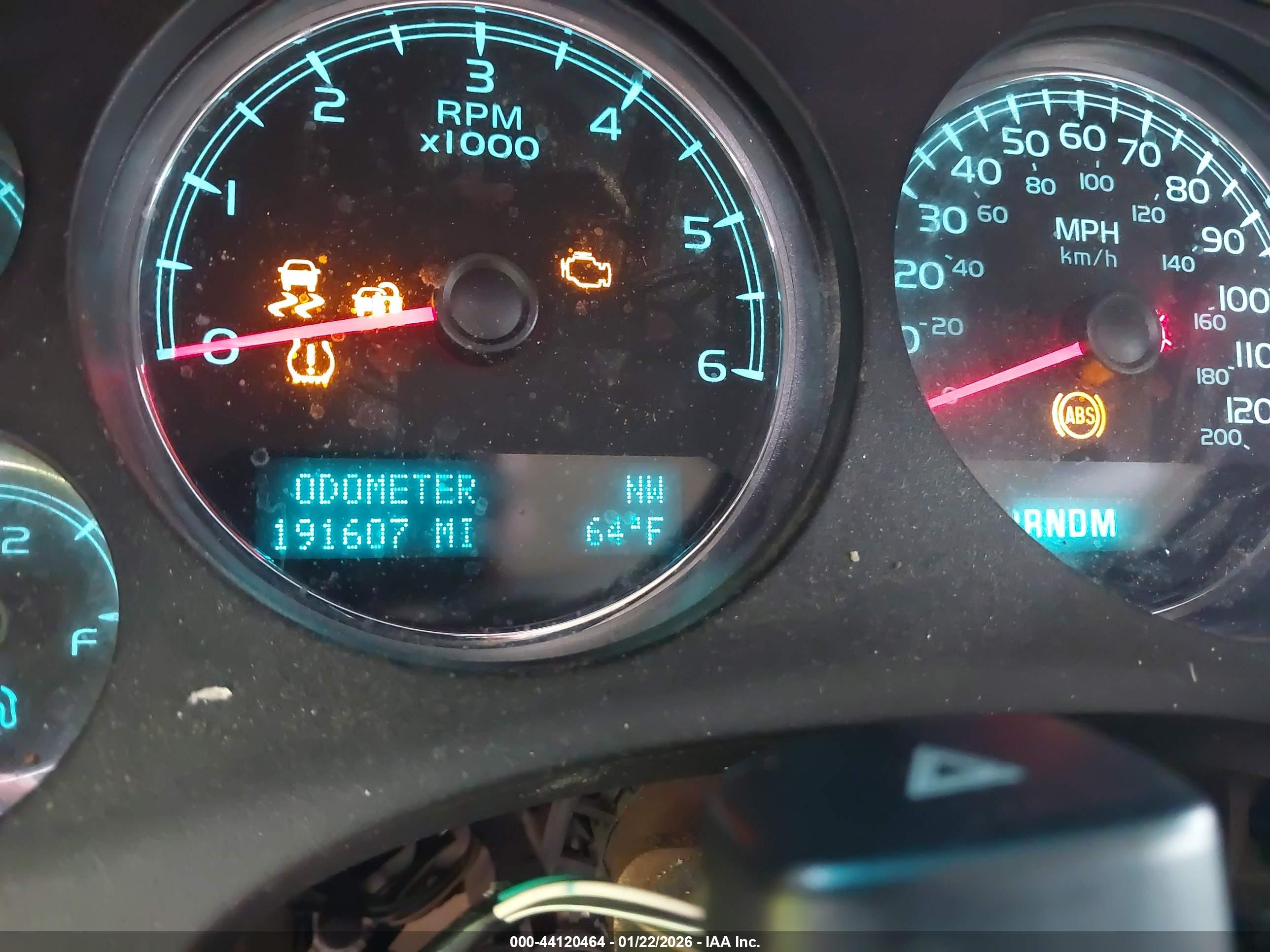 CHEVROLET SILVERADO image 7