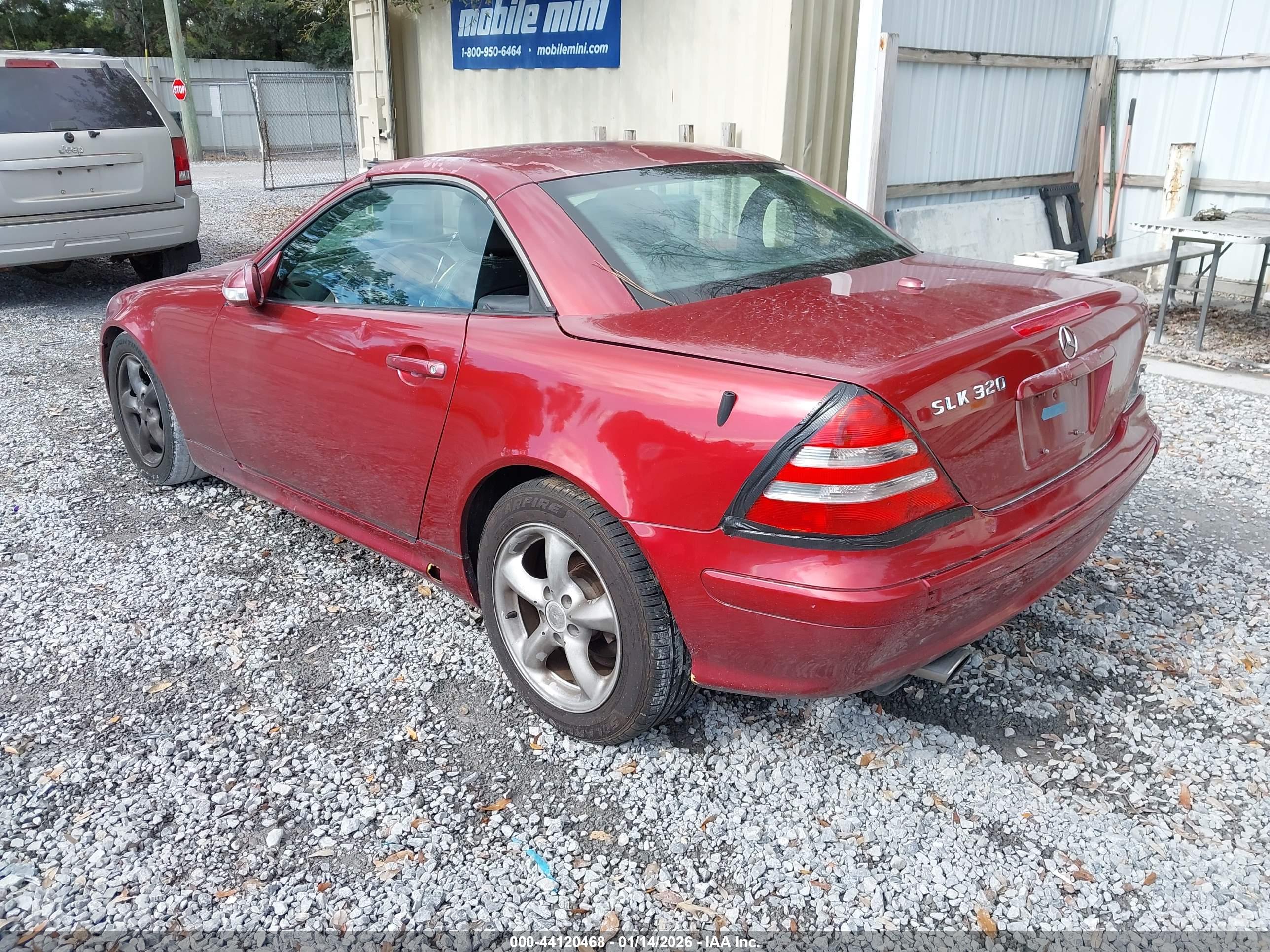 MERCEDES-BENZ SLK image 3