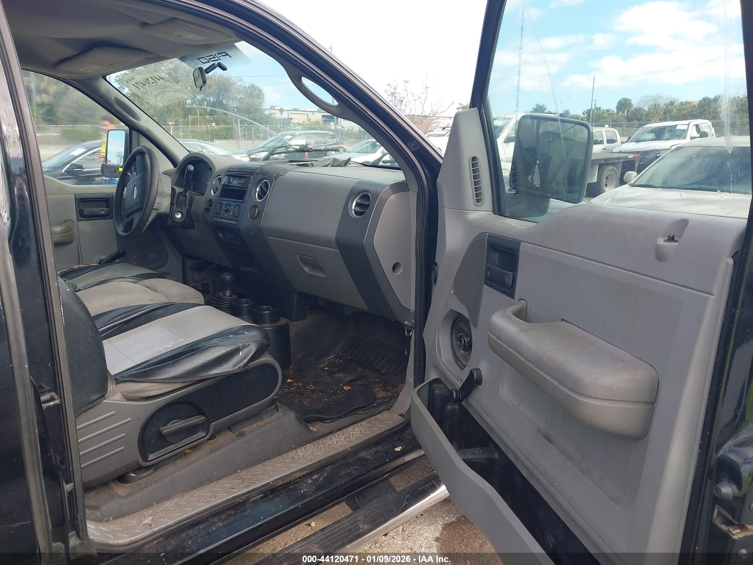 FORD F-150 image 5