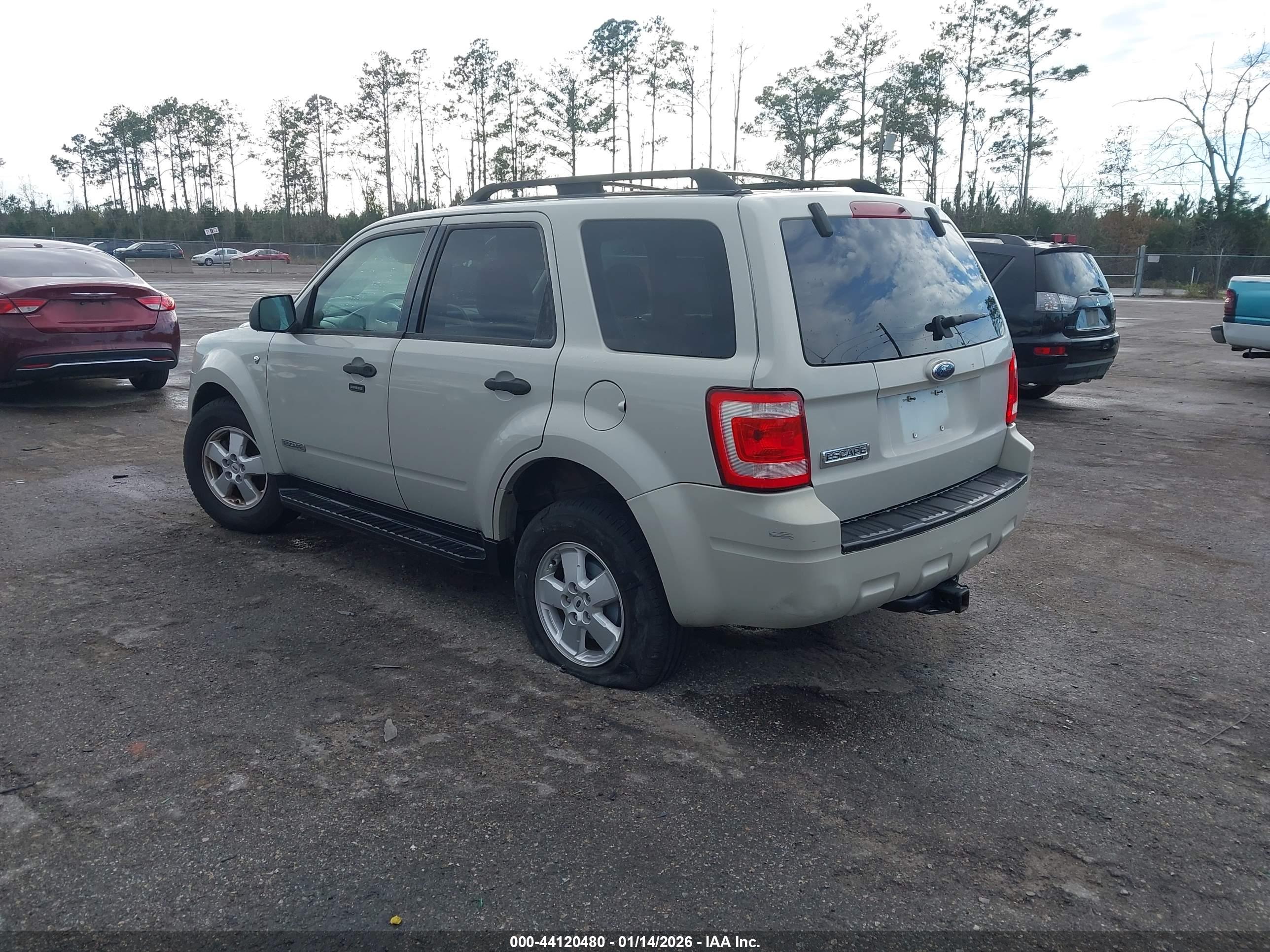 FORD ESCAPE image 3