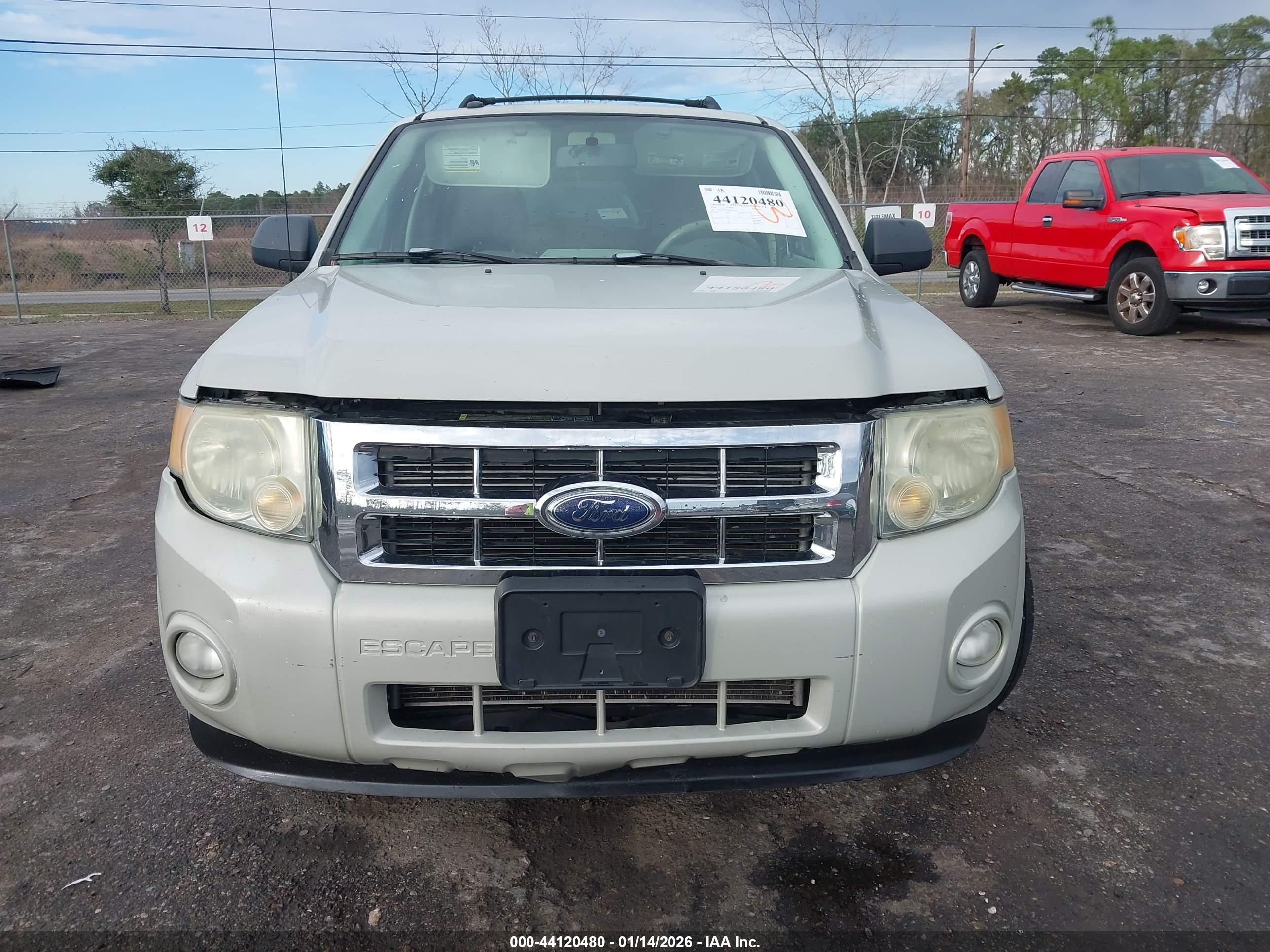 FORD ESCAPE image 6