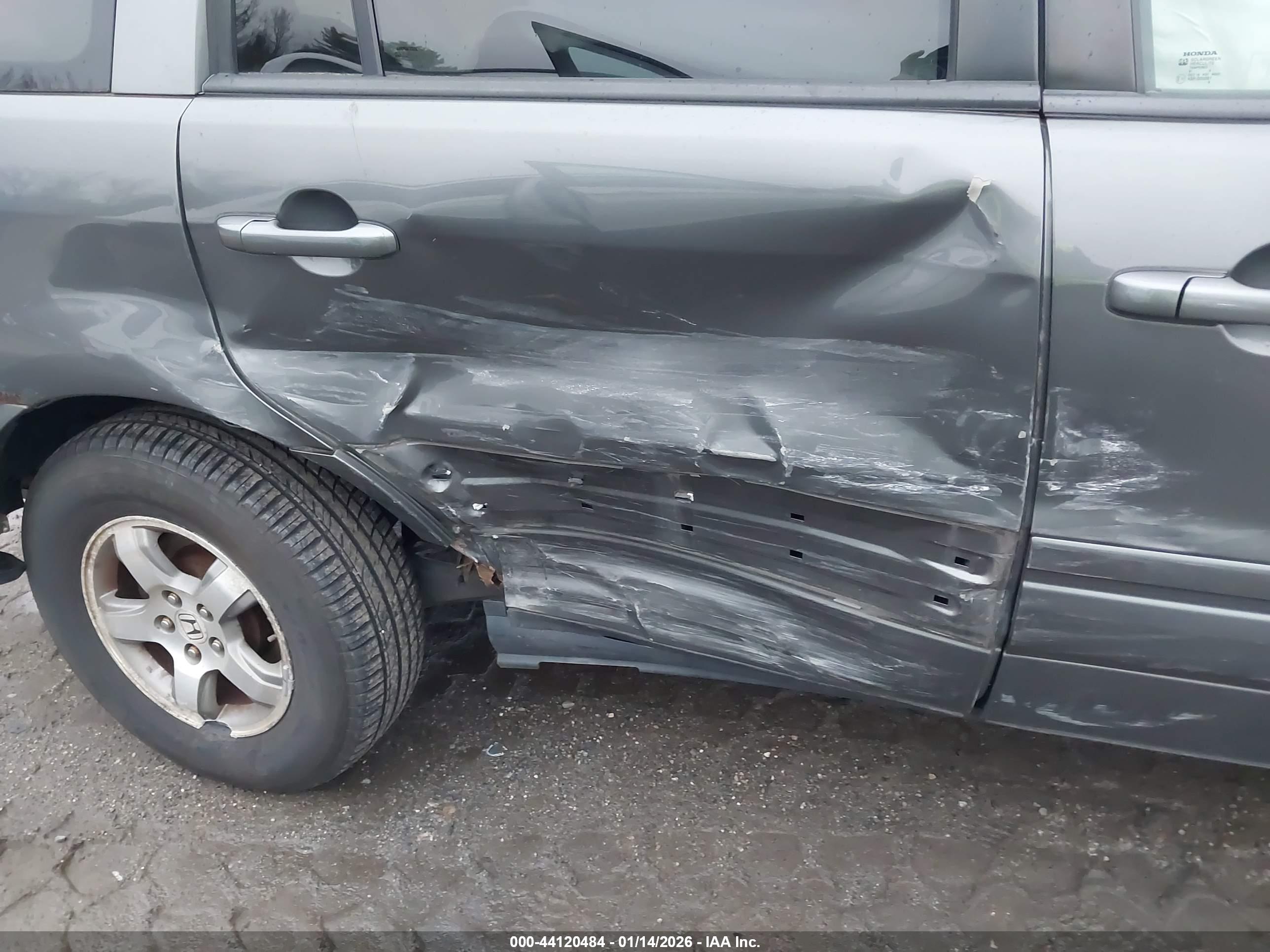 HONDA PILOT image 6