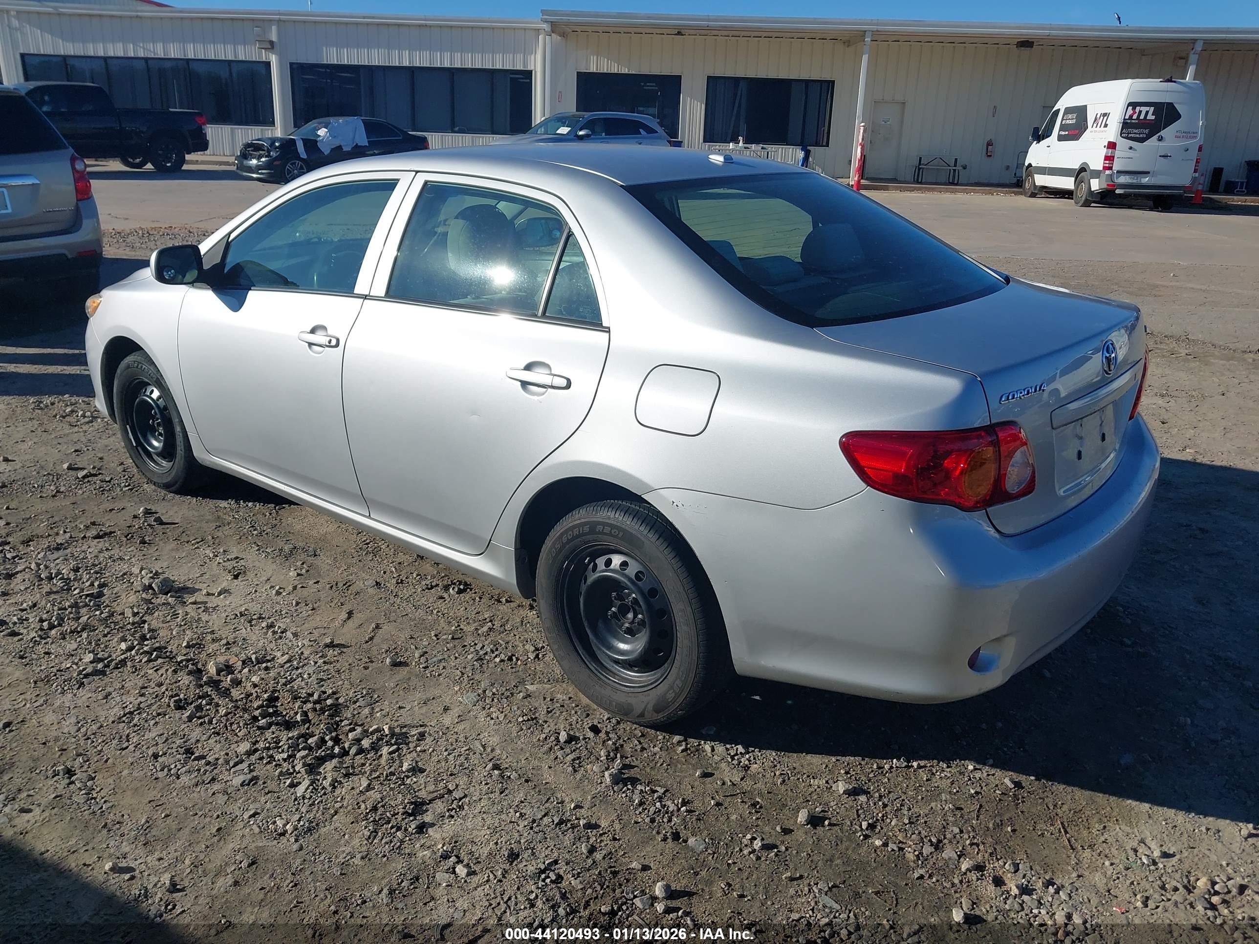 TOYOTA COROLLA image 3