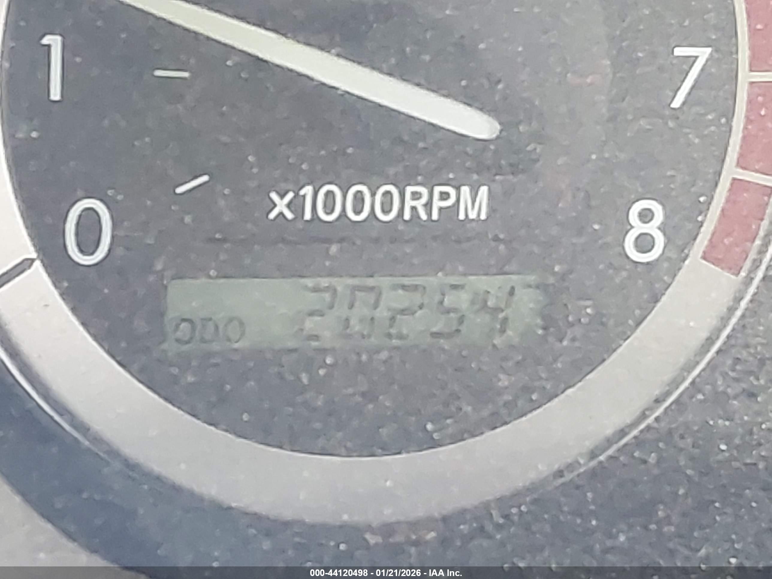 TOYOTA SIENNA image 7
