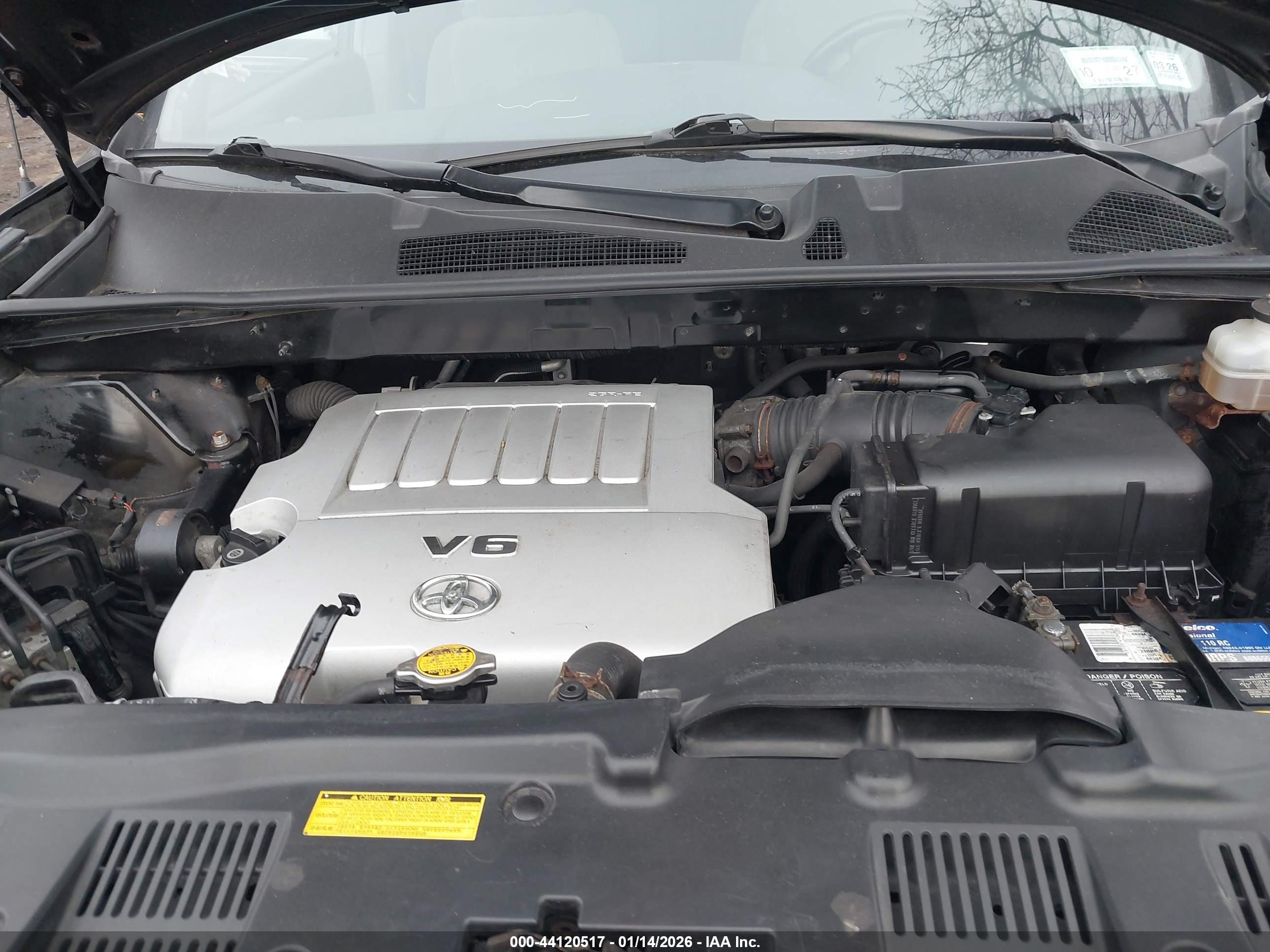 TOYOTA HIGHLANDER image 10