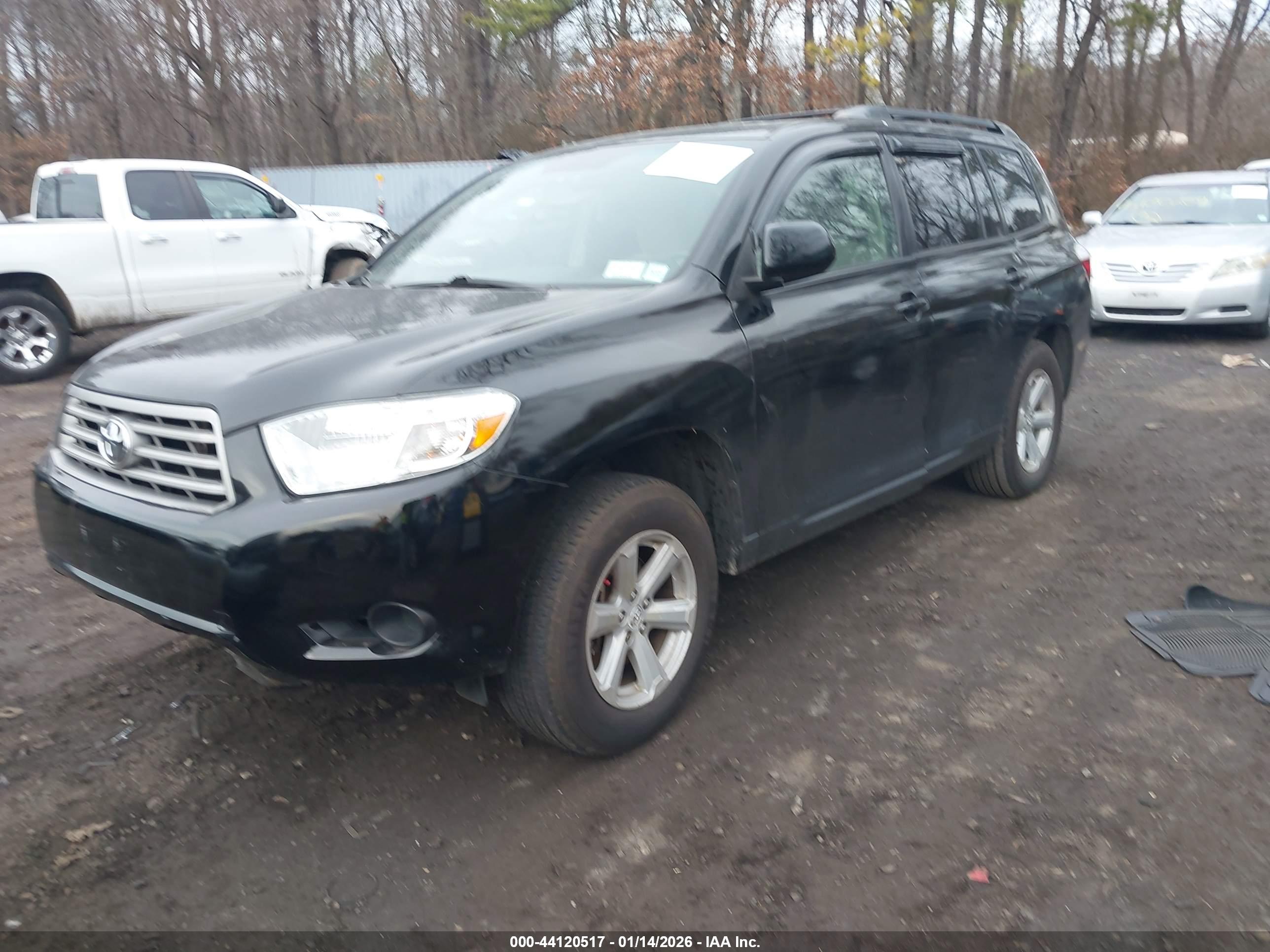 TOYOTA HIGHLANDER image 2