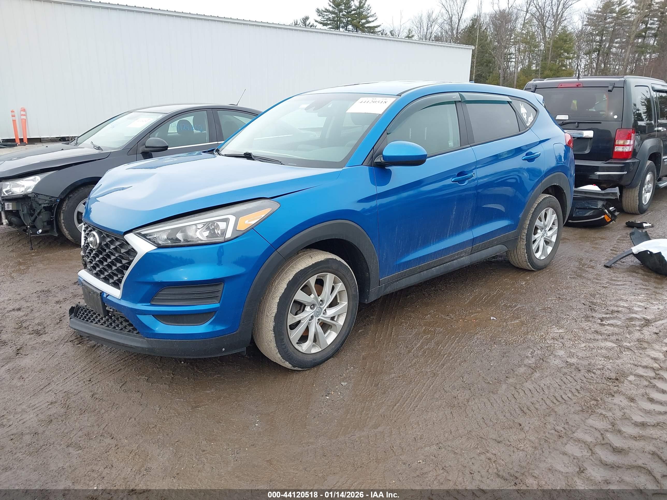 HYUNDAI TUCSON image 2