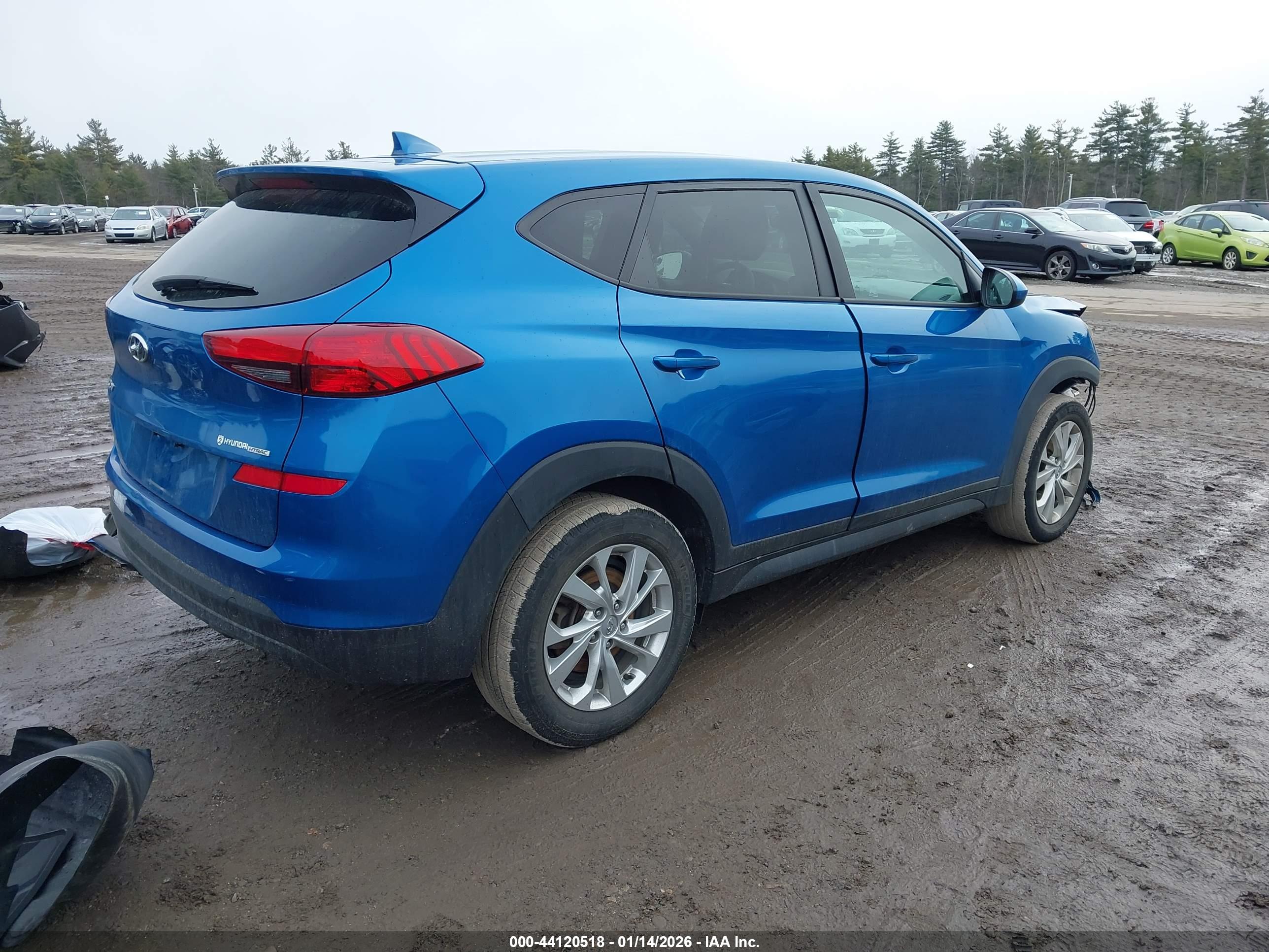 HYUNDAI TUCSON image 4
