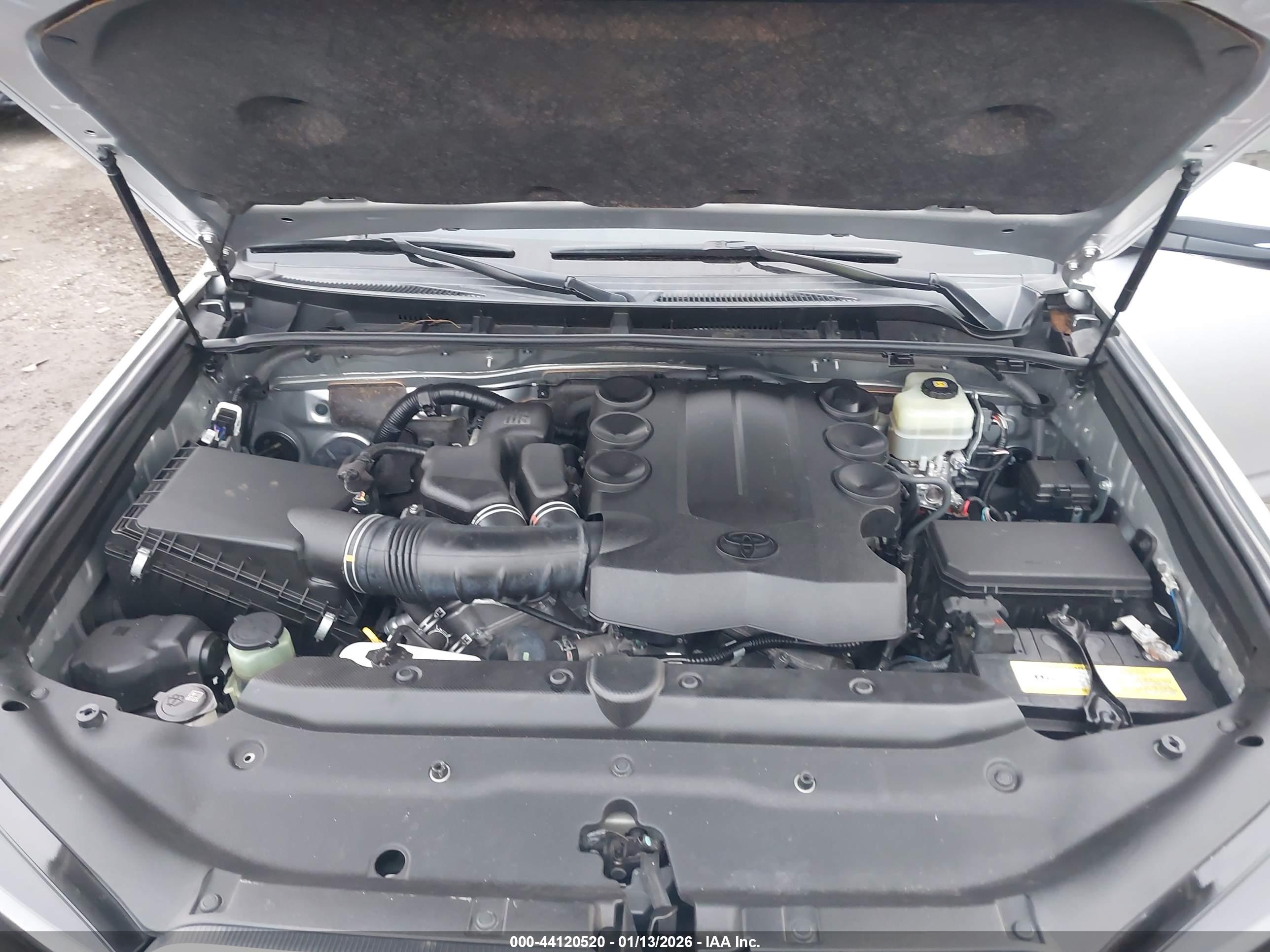 TOYOTA 4RUNNER image 10